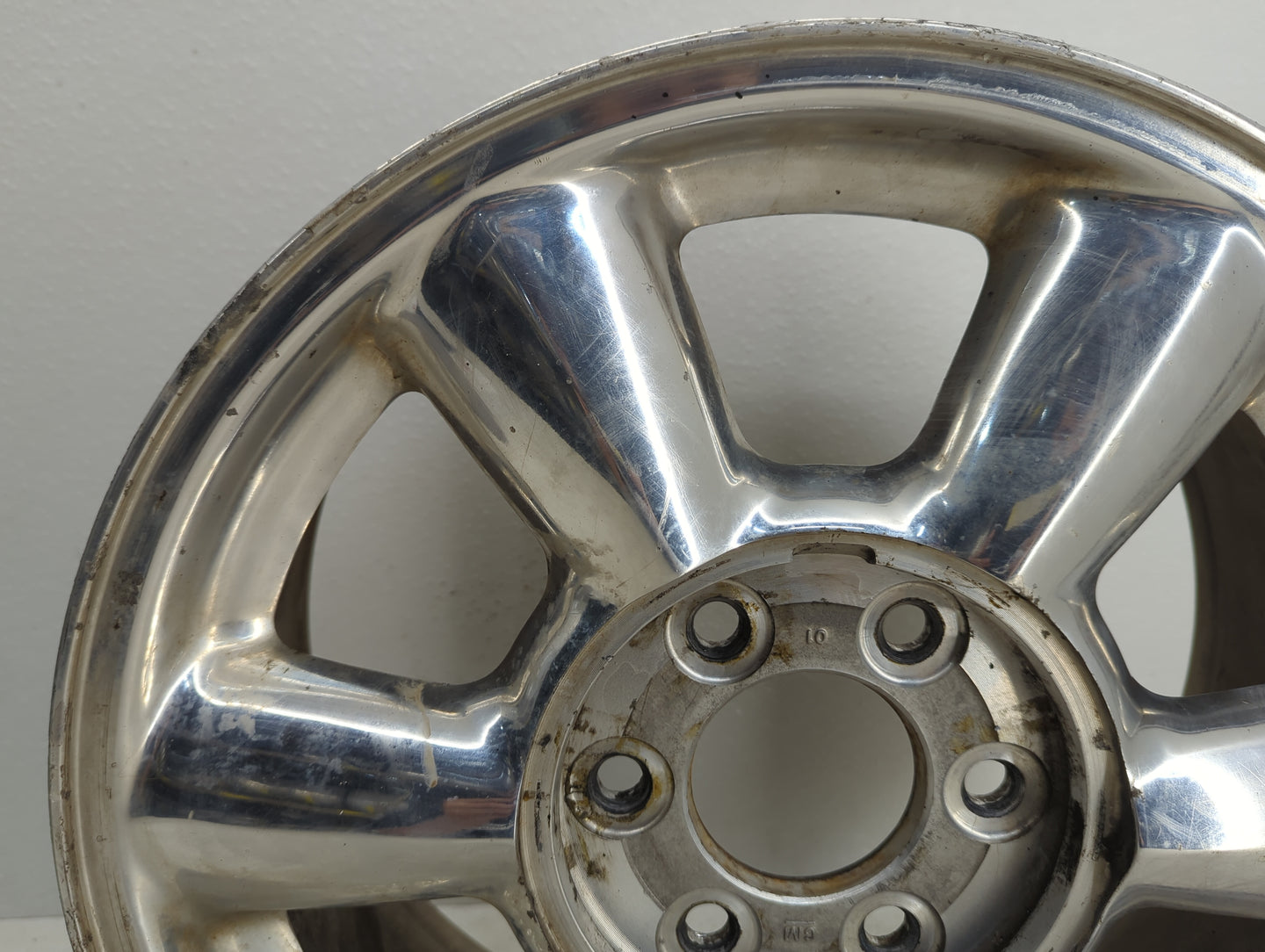2002-2007 Gmc Envoy Oem Wheel Rim - Oemusedautoparts1.com