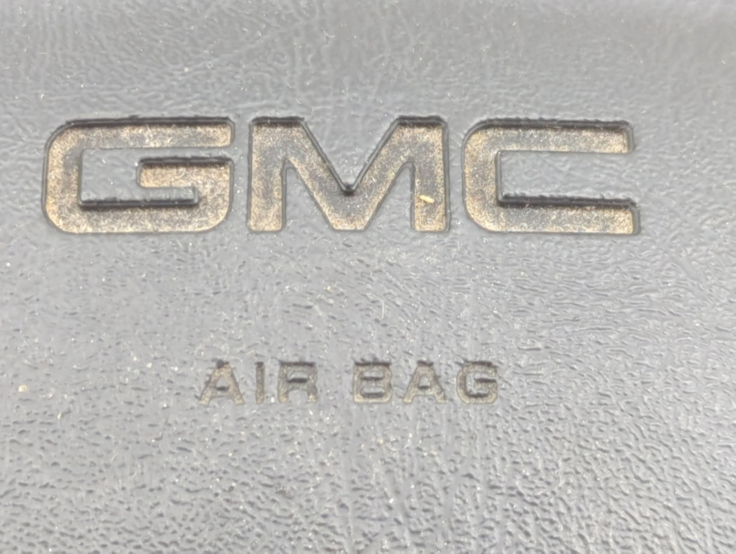 2004-2004 Gmc Envoy Air Bag Driver Left Steering Wheel Mounted - Oemusedautoparts1.com