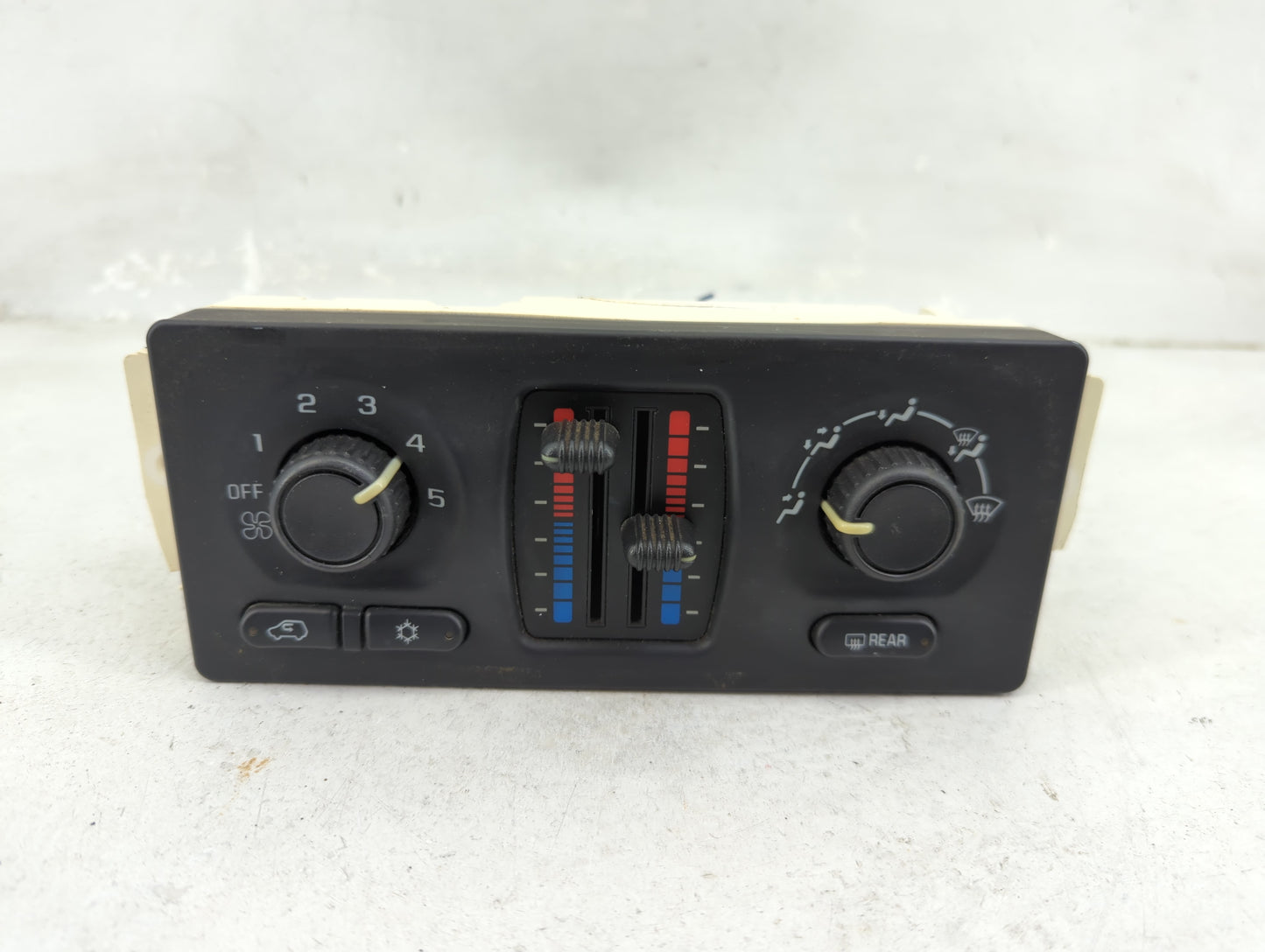 2003-2009 Gmc Envoy Climate Control Module Temperature AC/Heater Replacement Fits Fits 2003 2004 2005 2006 2007 2008 2009 OE