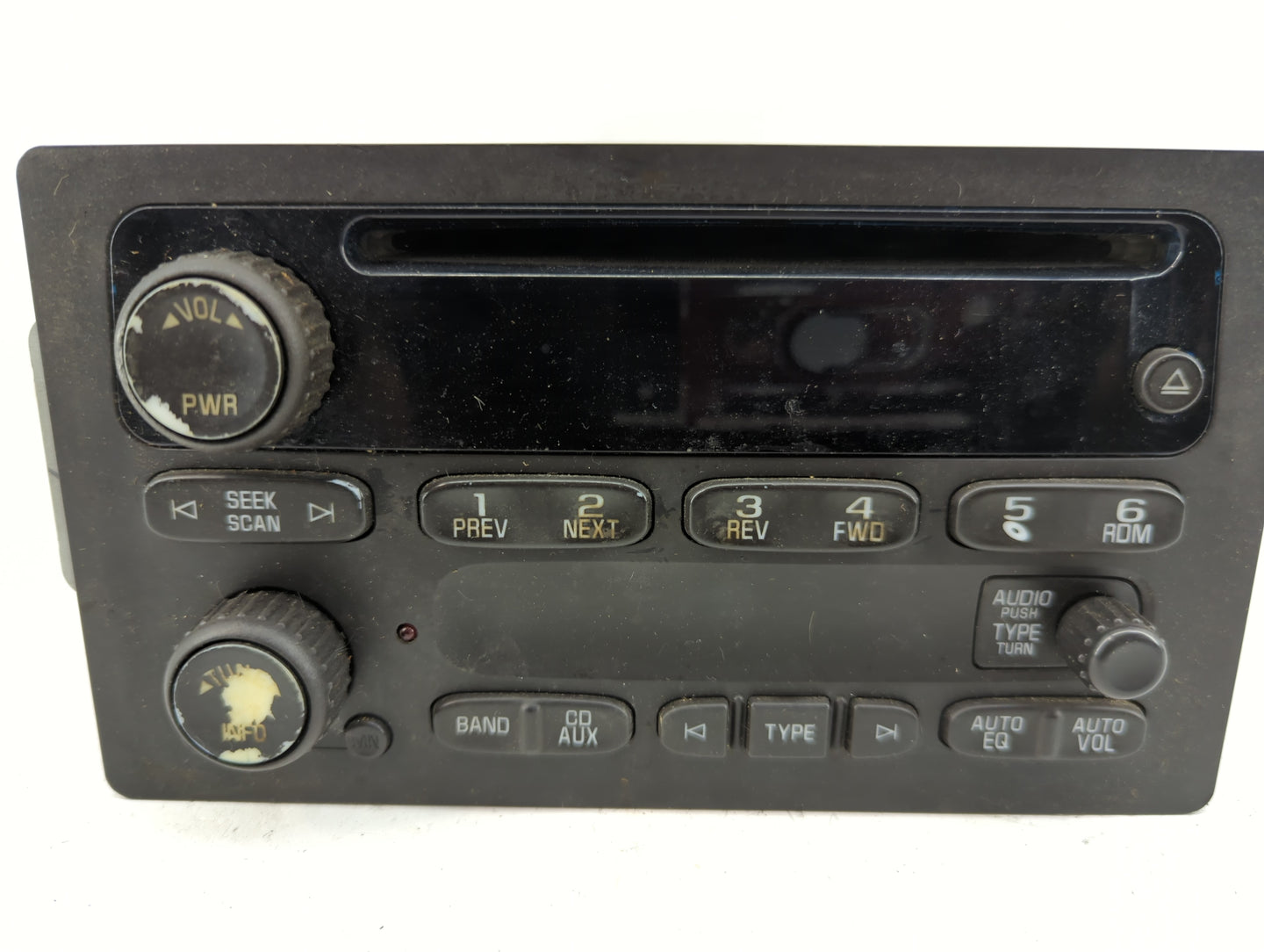 2005-2009 Gmc Envoy Radio AM FM Cd Player Receiver Replacement Fits Fits 2005 2006 2007 2008 2009 OEM Used Auto Parts - Oemu
