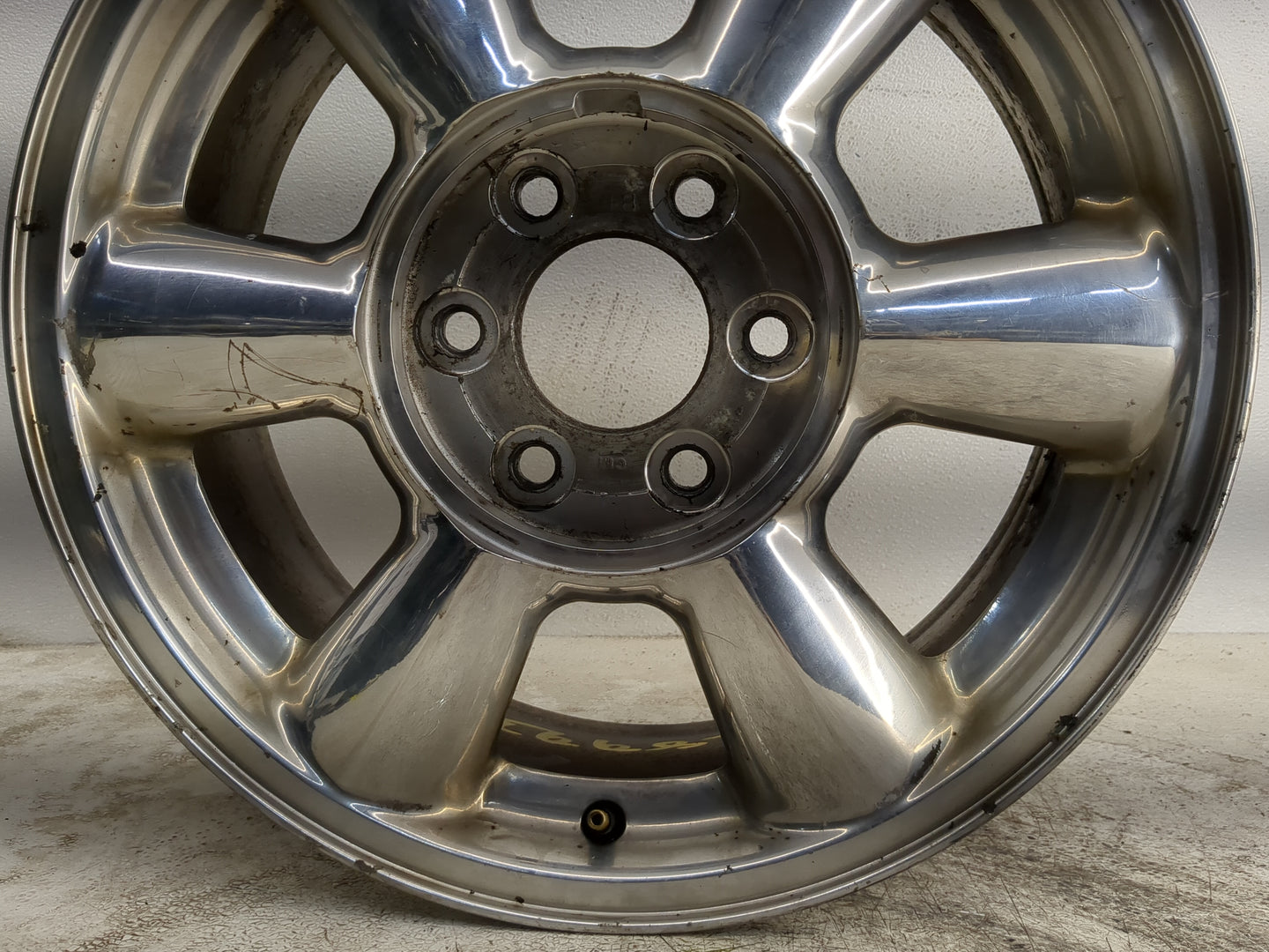2002-2007 Gmc Envoy Oem Wheel Rim - Oemusedautoparts1.com