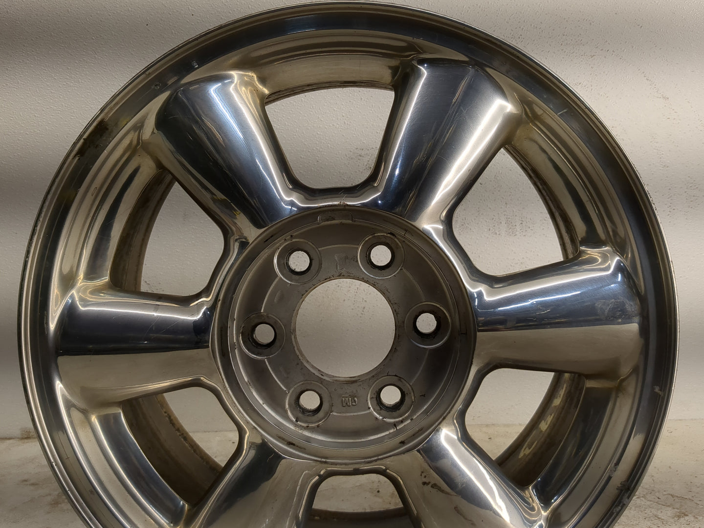2002-2007 Gmc Envoy Oem Wheel Rim 1217883 - Oemusedautoparts1.com