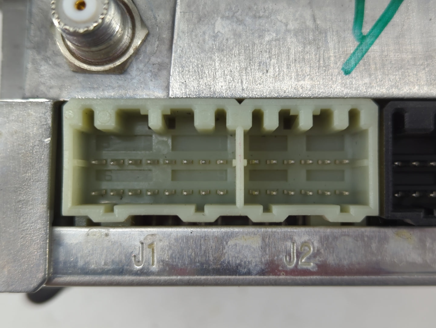 2002-2006 Gmc Envoy Communication Control Module - Oemusedautoparts1.com