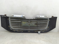 2002-2006 Gmc Envoy Xl Front Bumper Grille - Oemusedautoparts1.com