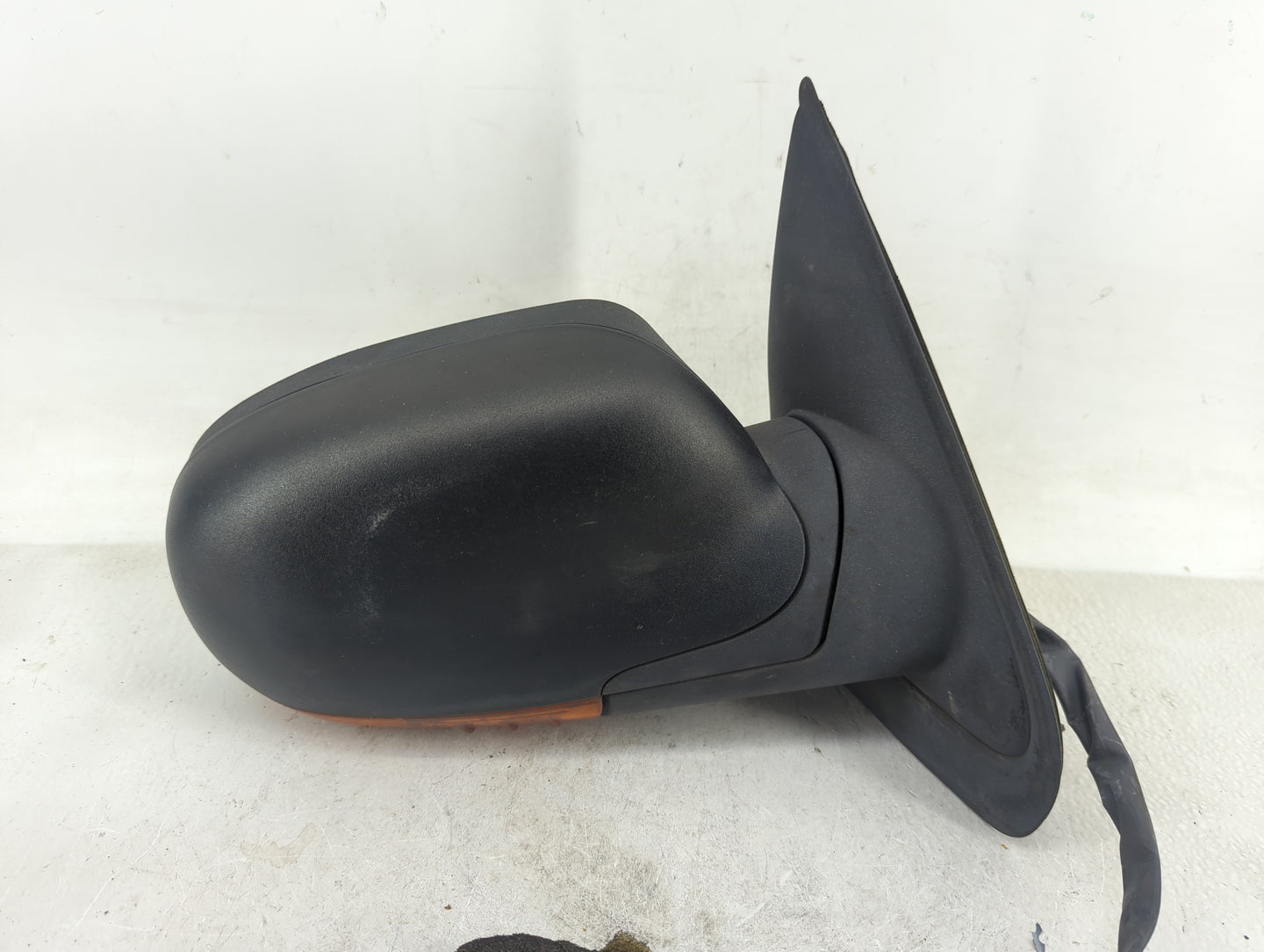2002-2006 Gmc Envoy Xl Passenger Side View Mirror - Right Door Mirror OEM Used - Oemusedautoparts1.com