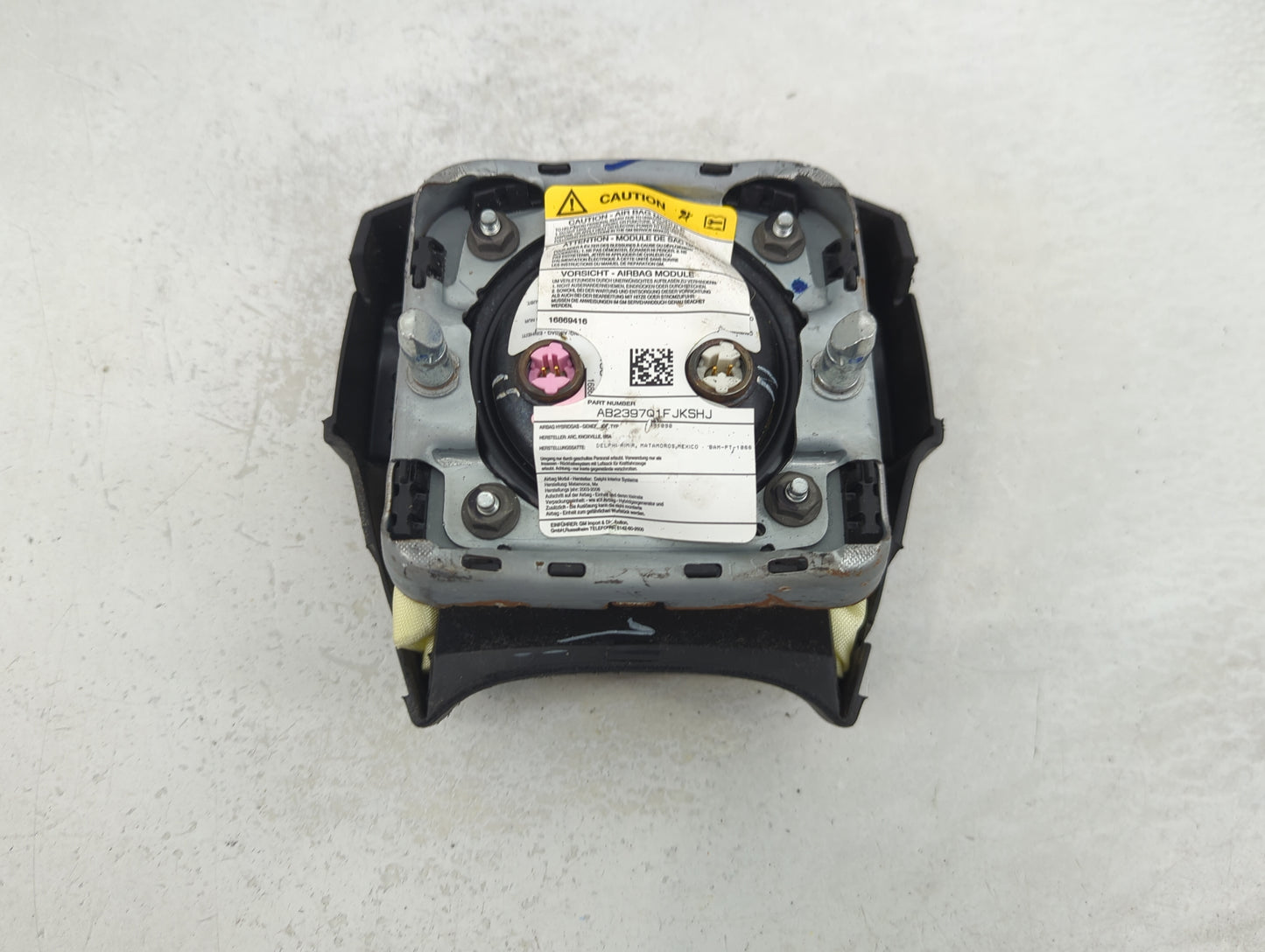 2005-2006 Gmc Envoy Xl Air Bag Driver Left Steering Wheel Mounted - Oemusedautoparts1.com