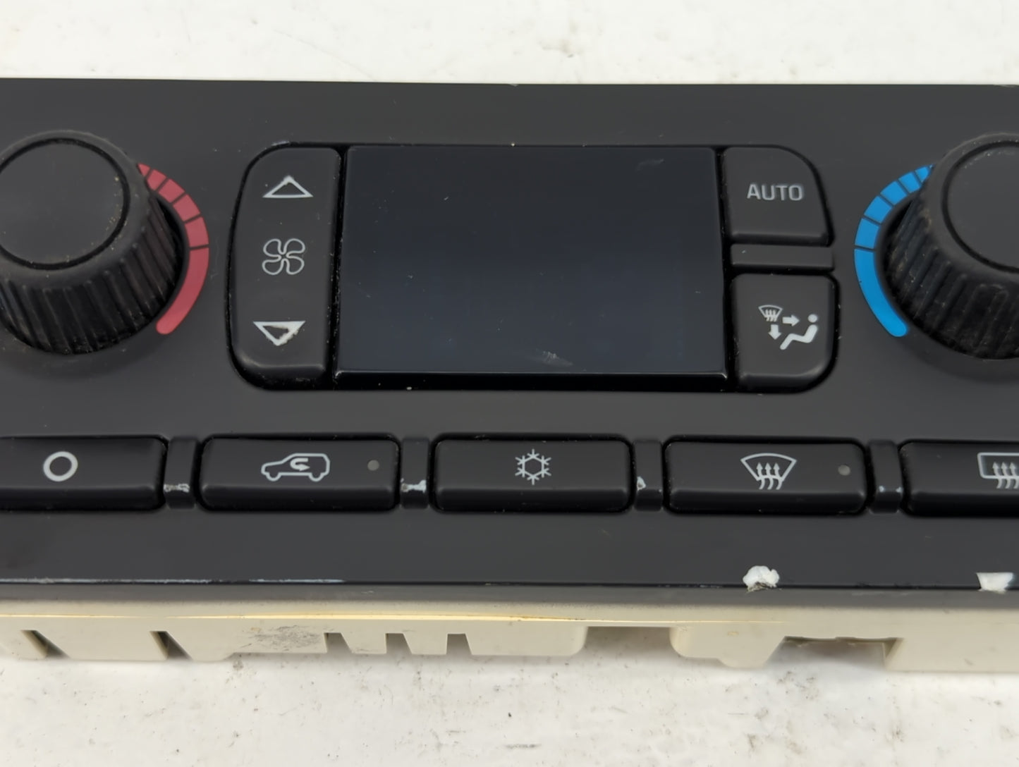 2005-2006 Gmc Envoy Xl Climate Control Module Temperature AC/Heater Replacement Fits Fits 2005 2006 OEM Used Auto Parts - Oe