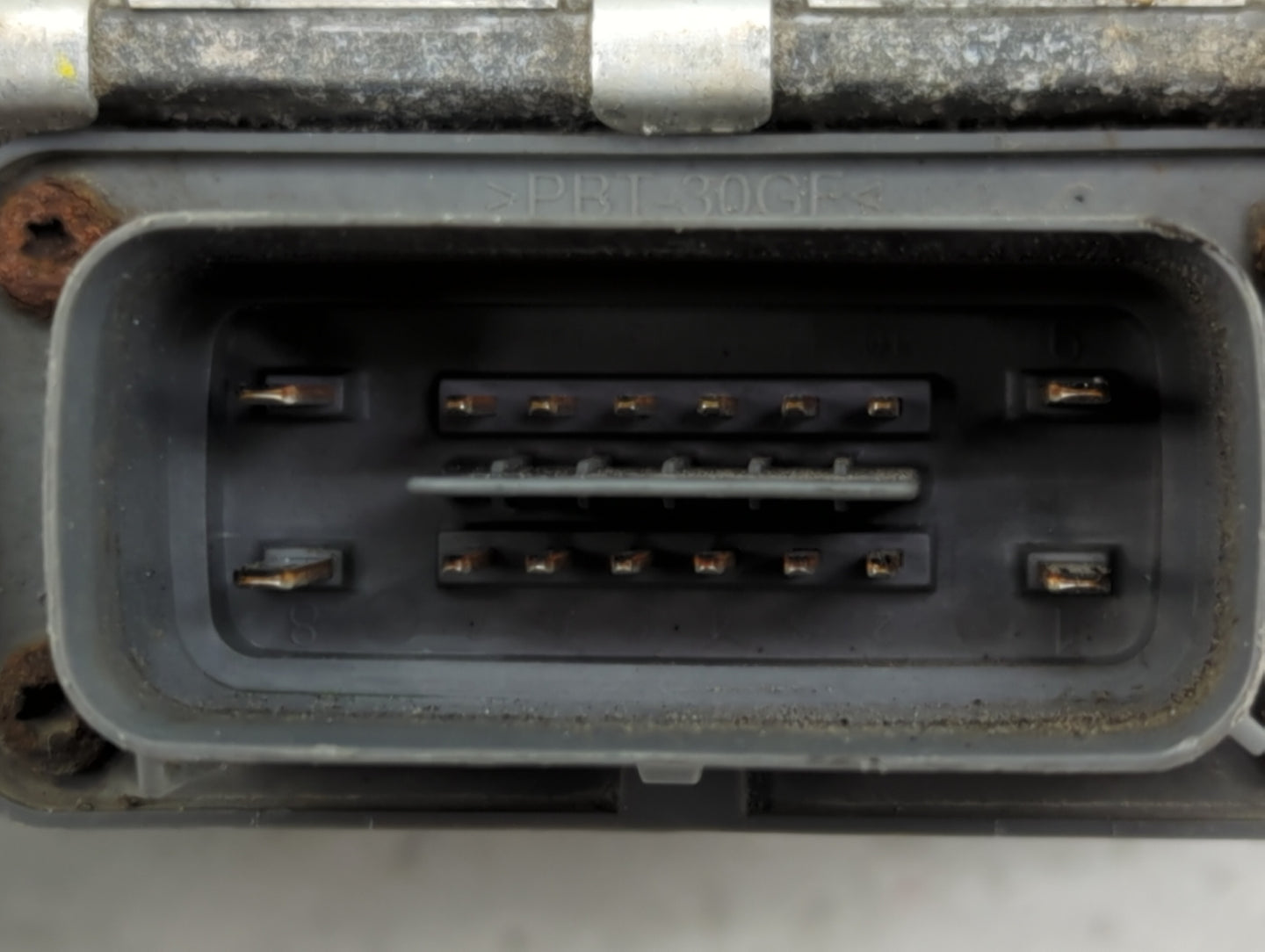 2015-2019 Gmc Sierra 1500 Fuel Pump Control Module - Oemusedautoparts1.com