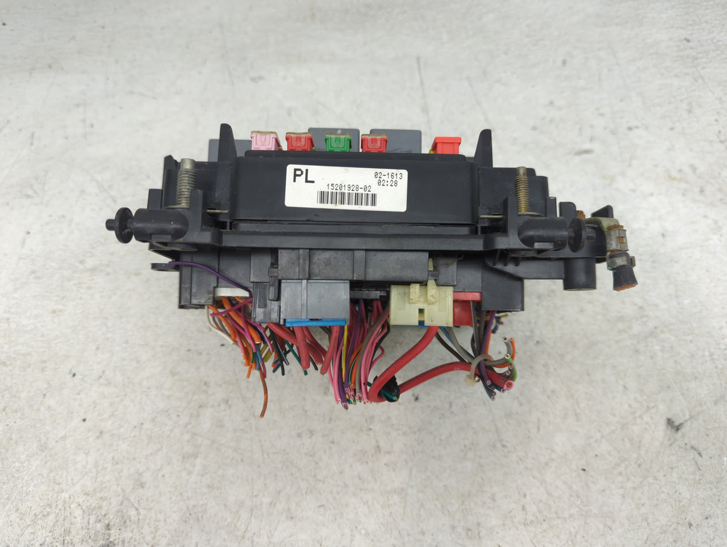 0 Gmc Sierra 1500 Pickup Fusebox Fuse Box Panel Relay Module Fits Fits 203 2004 2005 2006 OEM Used Auto Parts - Oemusedautop