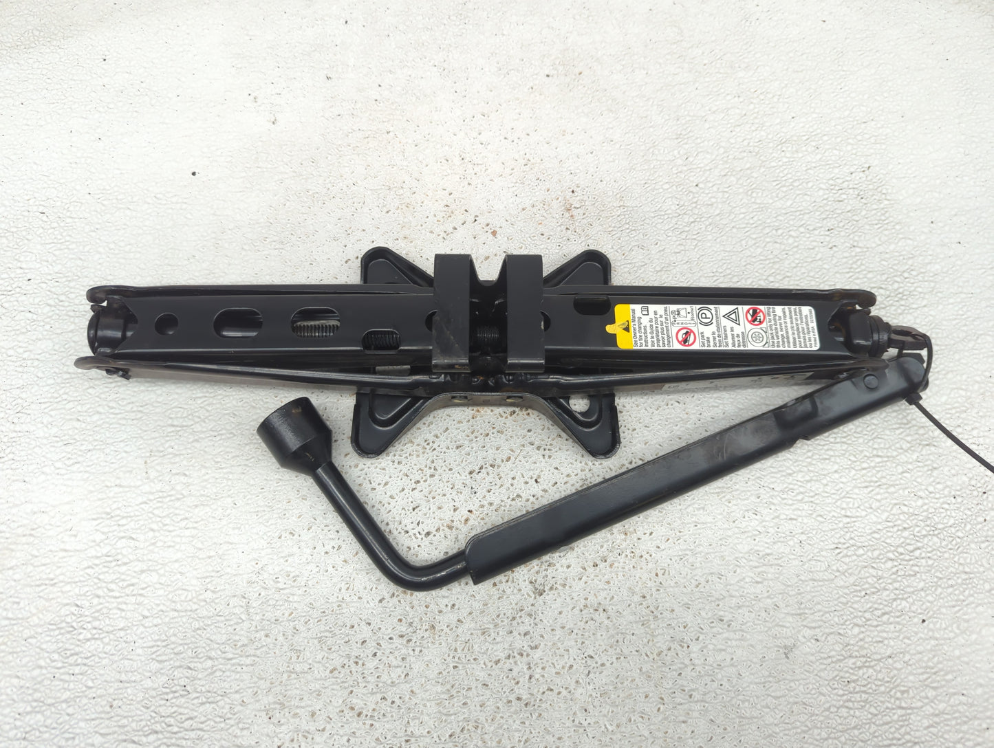 2013 Gmc Terrain Spare Scissor Car Jack - Oemusedautoparts1.com