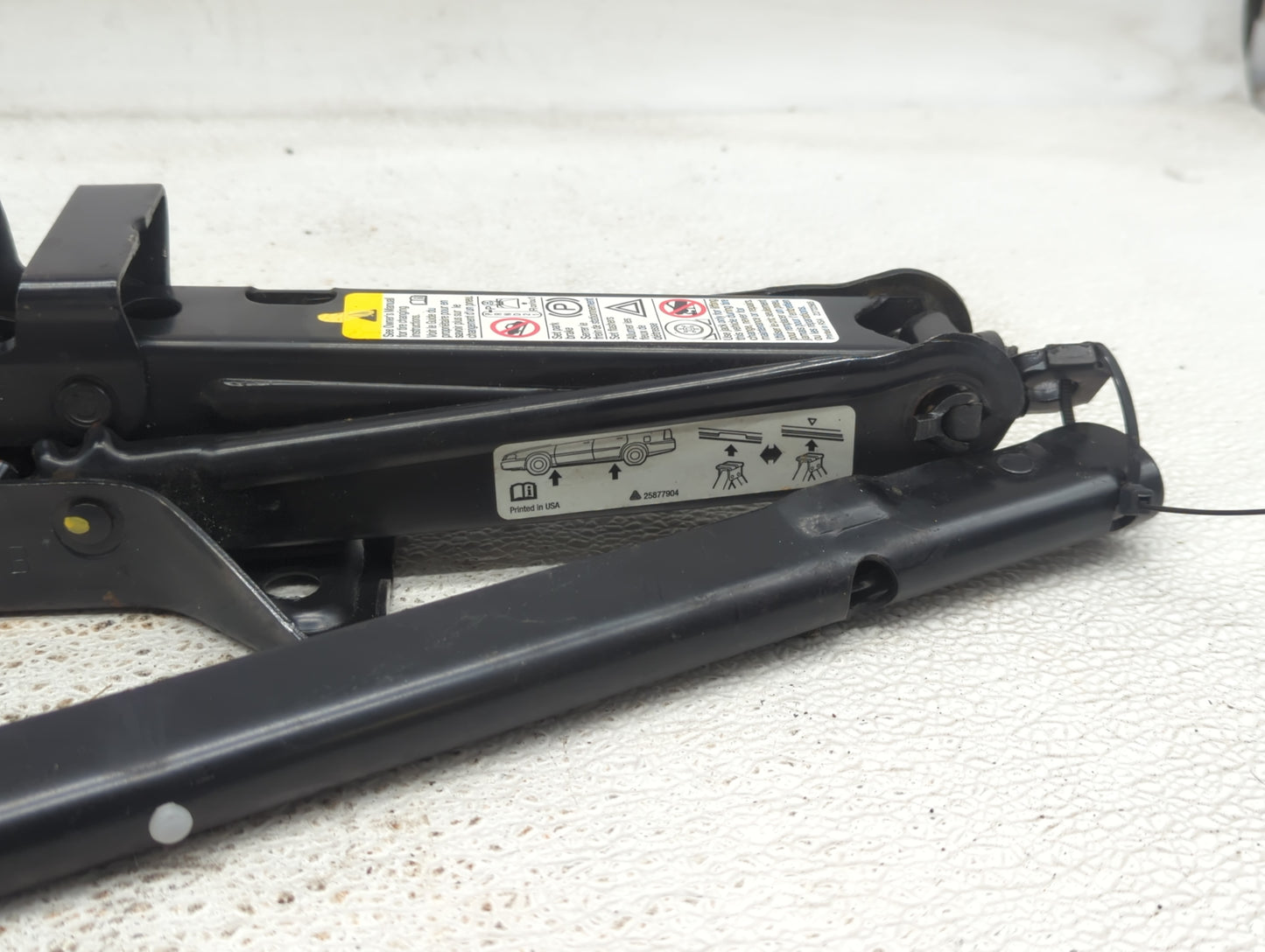 2013 Gmc Terrain Spare Scissor Car Jack - Oemusedautoparts1.com
