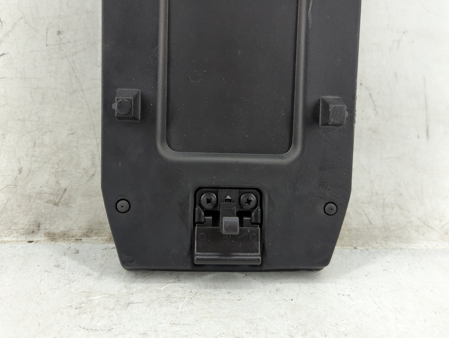 2012-2015 Gmc Terrain Center Console Armrest Cover Lid Fits Fits 2012 2013 2014 2015 OEM Used Auto Parts - Oemusedautoparts1