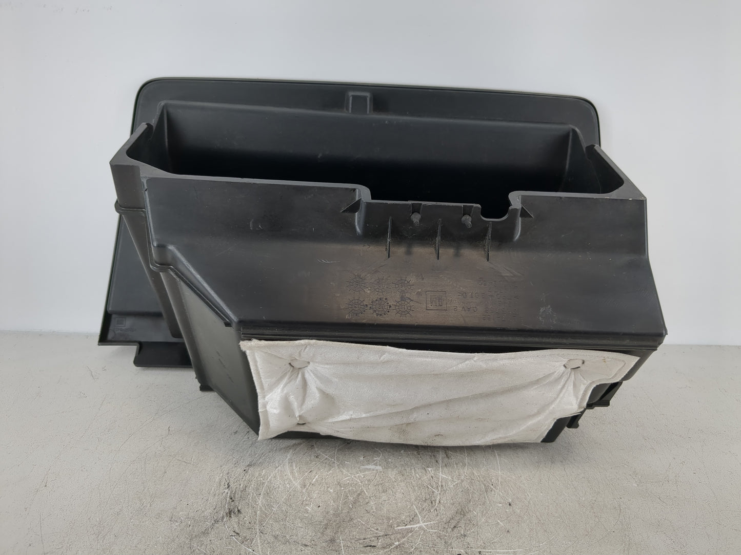 2014 Gmc Terrain Passenger Glove Box Door Storage Compartment - Oemusedautoparts1.com