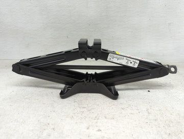 Gmc Terrain Spare Scissor Car Jack - Oemusedautoparts1.com