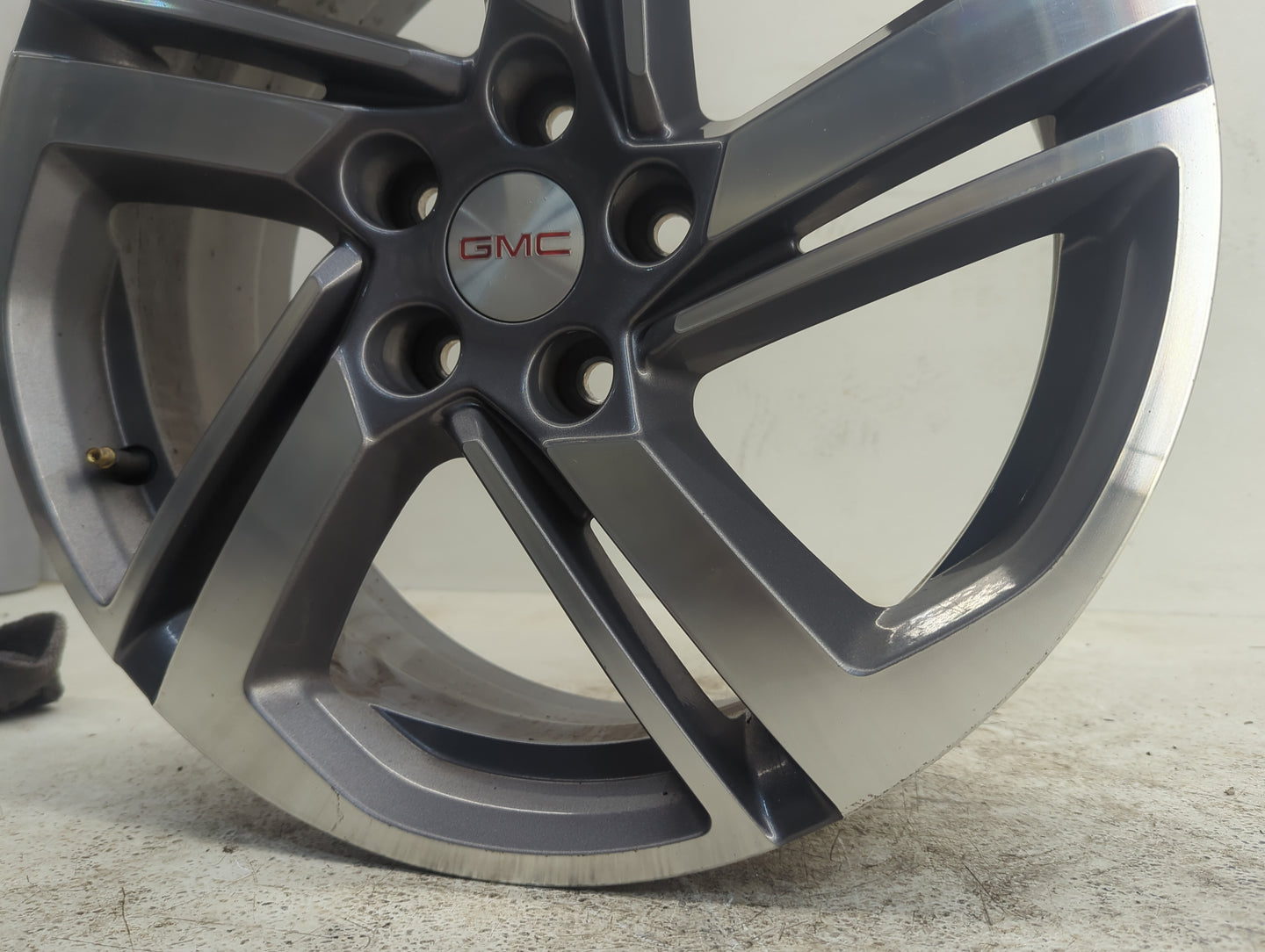 2018-2021 Gmc Terrain Oem Wheel Rim - Oemusedautoparts1.com