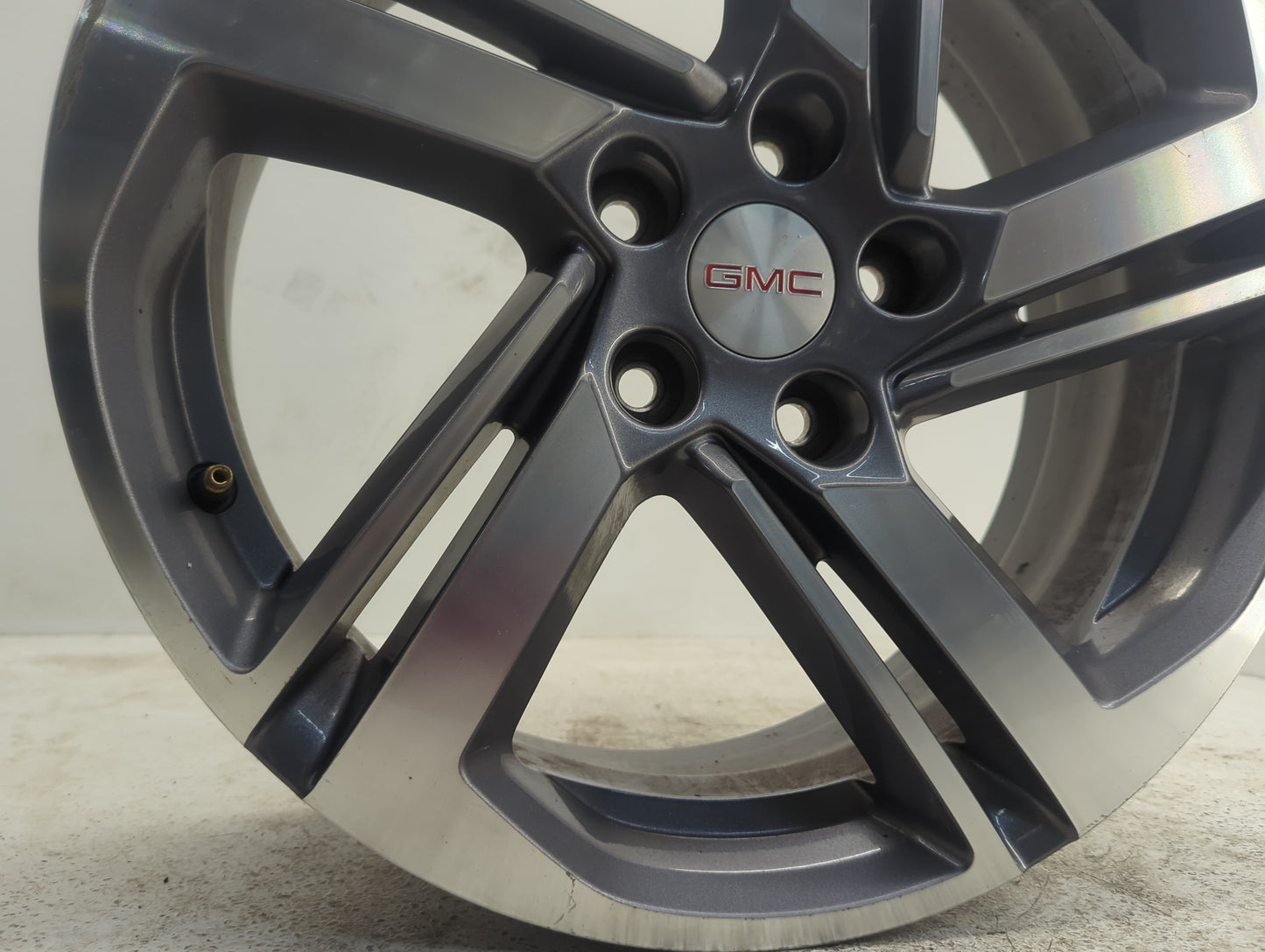 2018-2021 Gmc Terrain Oem Wheel Rim - Oemusedautoparts1.com