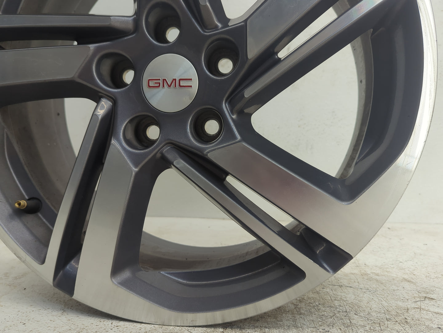 2018-2021 Gmc Terrain Oem Wheel Rim - Oemusedautoparts1.com