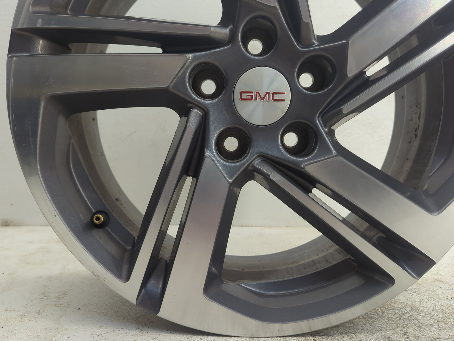 2018-2021 Gmc Terrain Oem Wheel Rim - Oemusedautoparts1.com