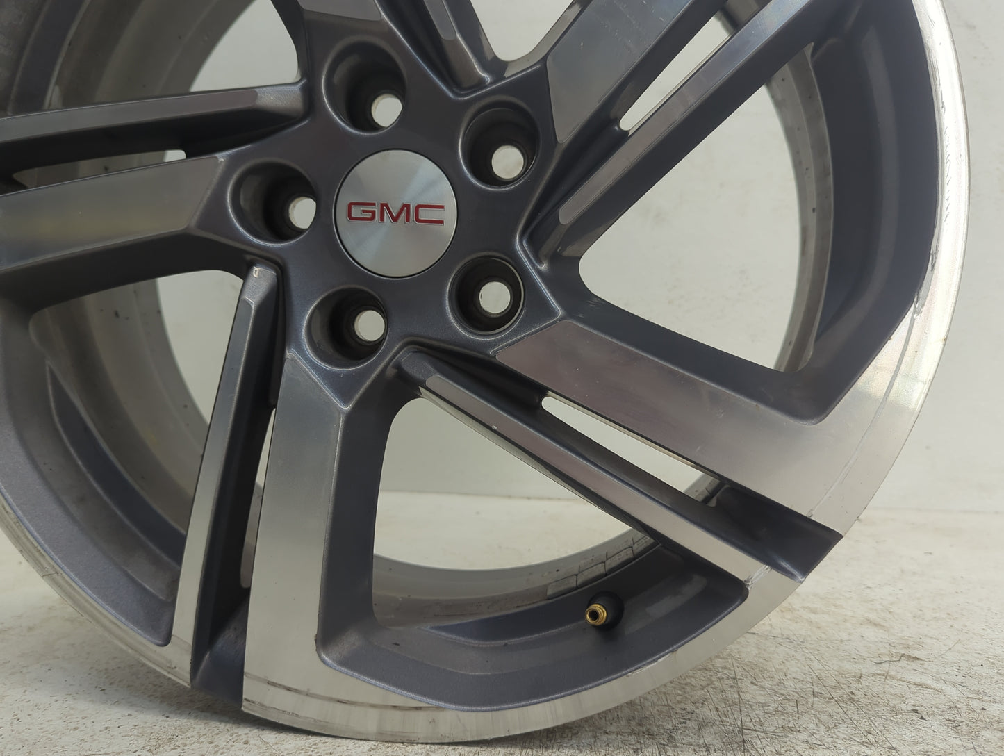 2018-2021 Gmc Terrain Oem Wheel Rim - Oemusedautoparts1.com