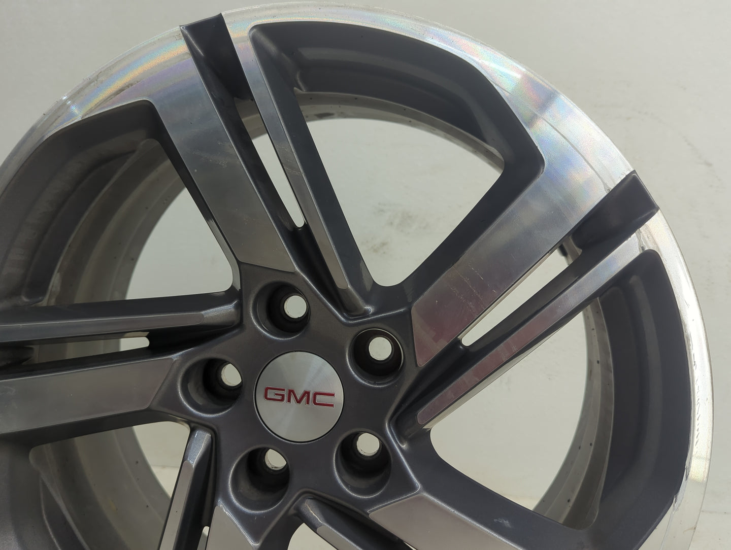 2018-2021 Gmc Terrain Oem Wheel Rim - Oemusedautoparts1.com