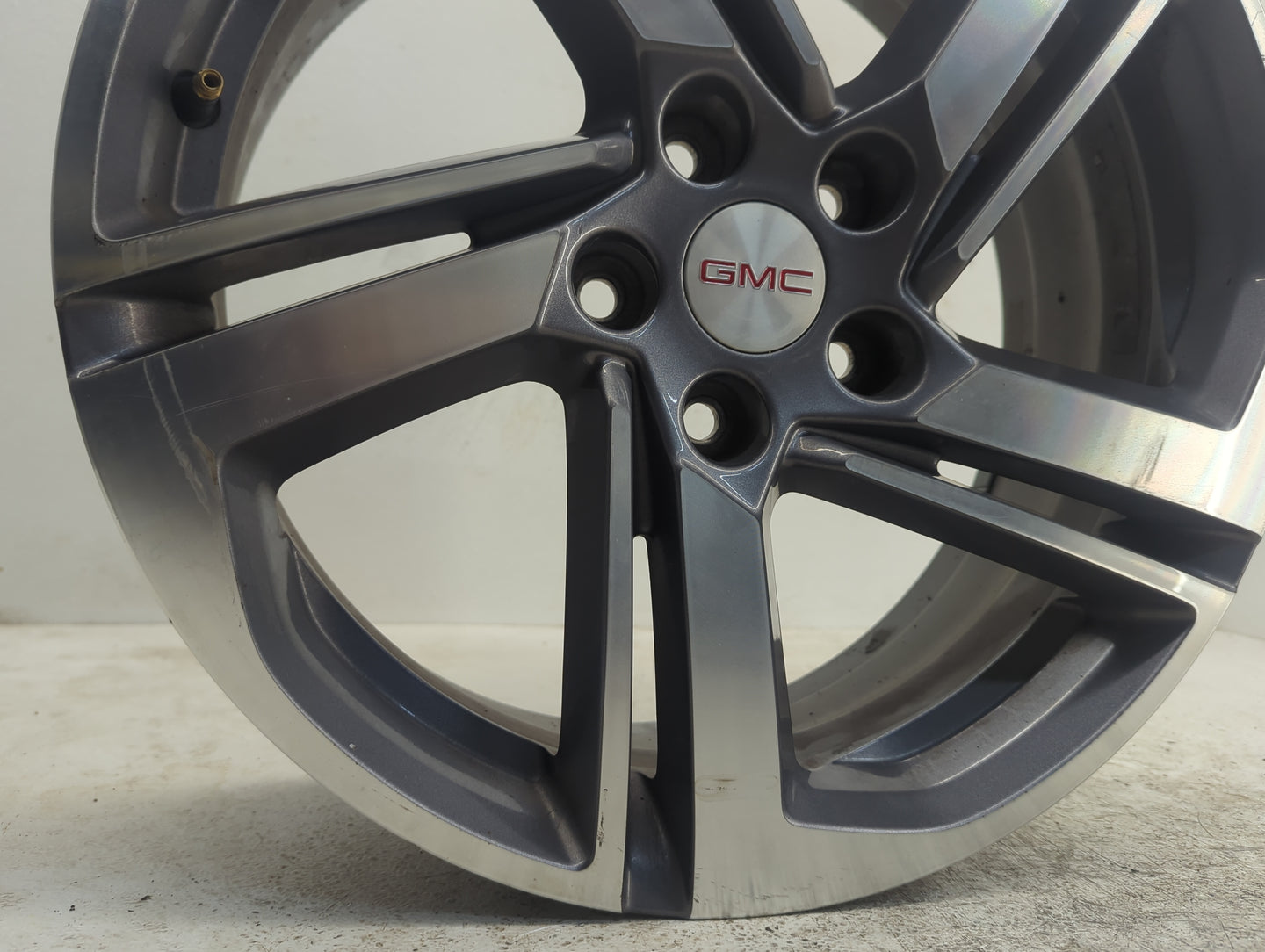 2018-2021 Gmc Terrain Oem Wheel Rim - Oemusedautoparts1.com