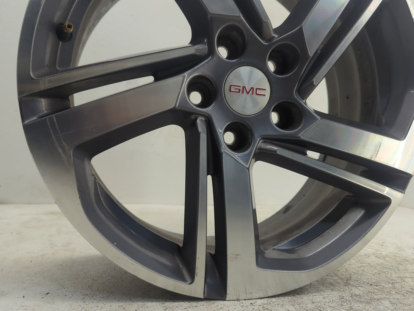 2018-2021 Gmc Terrain Oem Wheel Rim - Oemusedautoparts1.com
