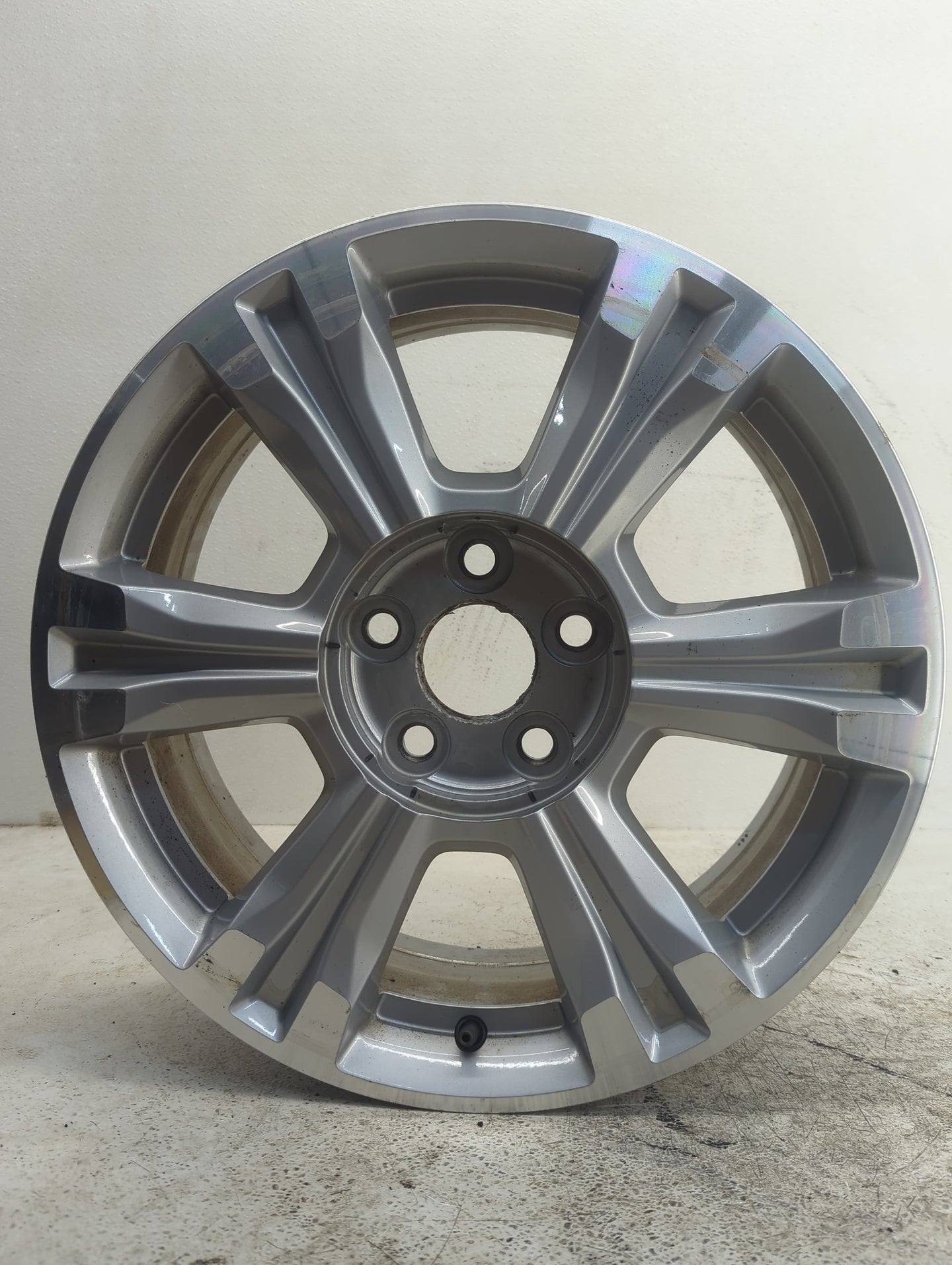 2016-2017 Gmc Terrain Oem Wheel Rim - Oemusedautoparts1.com