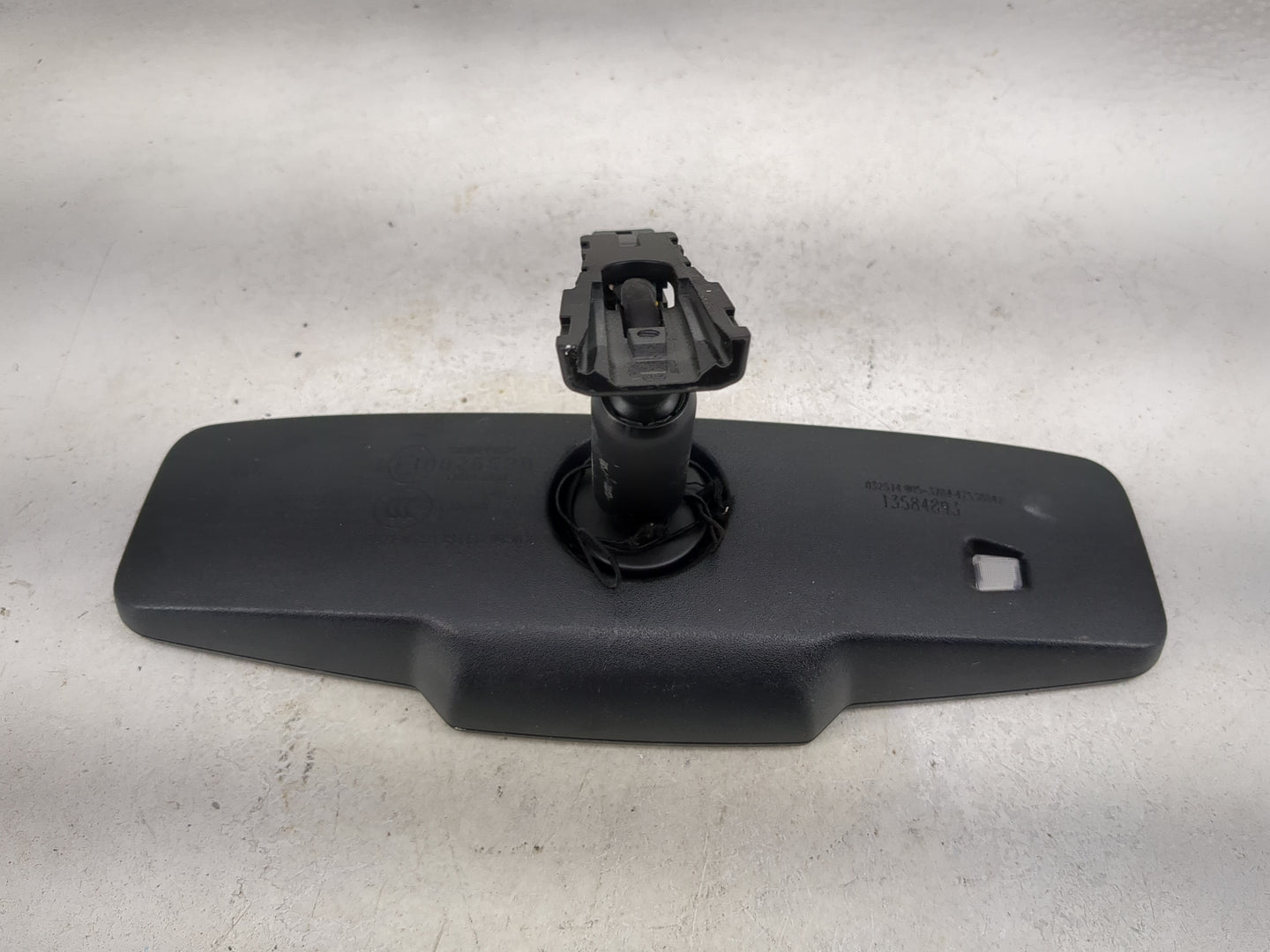 2010-2017 Gmc Terrain Interior Rear View Mirror Replacement OEM Fits OEM Used Auto Parts - Oemusedautoparts1.com