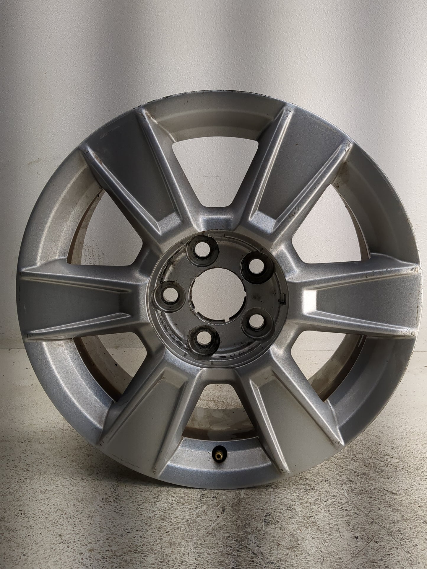2010-2013 Gmc Terrain Oem Wheel Rim 1383416 - Oemusedautoparts1.com