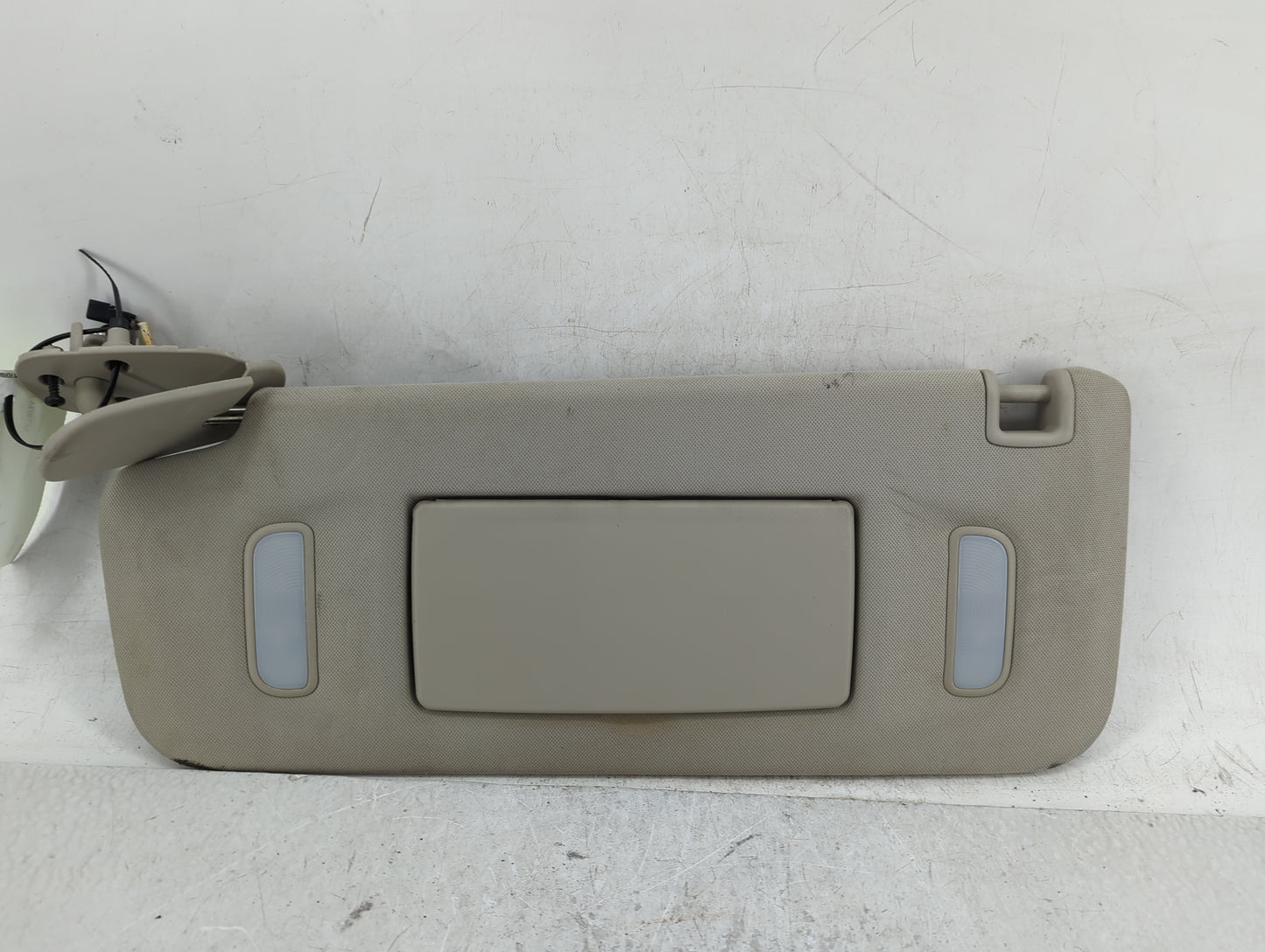 2007-2014 Gmc Yukon Sun Visor Shade Replacement Passenger Right Mirror Fits Fits 2007 2008 2009 2010 2011 2012 2013 2014 OEM