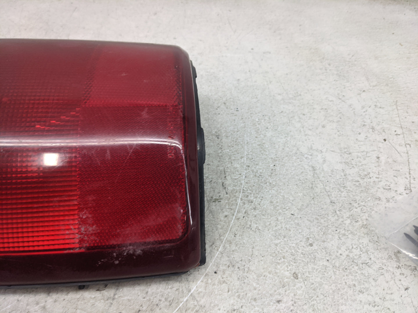 2000-2003 Gmc Yukon Tail Light Assembly Driver Left OEM Fits Fits 2000 2001 2002 2003 OEM Used Auto Parts - Oemusedautoparts