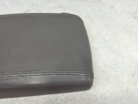 2003-2006 Gmc Yukon Center Console Armrest Cover Lid Fits Fits 2003 2004 2005 2006 OEM Used Auto Parts - Oemusedautoparts1.c