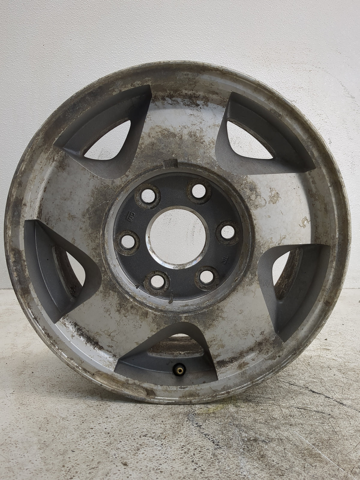 1992-1999 Gmc Yukon Oem Wheel Rim 1169010 - Oemusedautoparts1.com