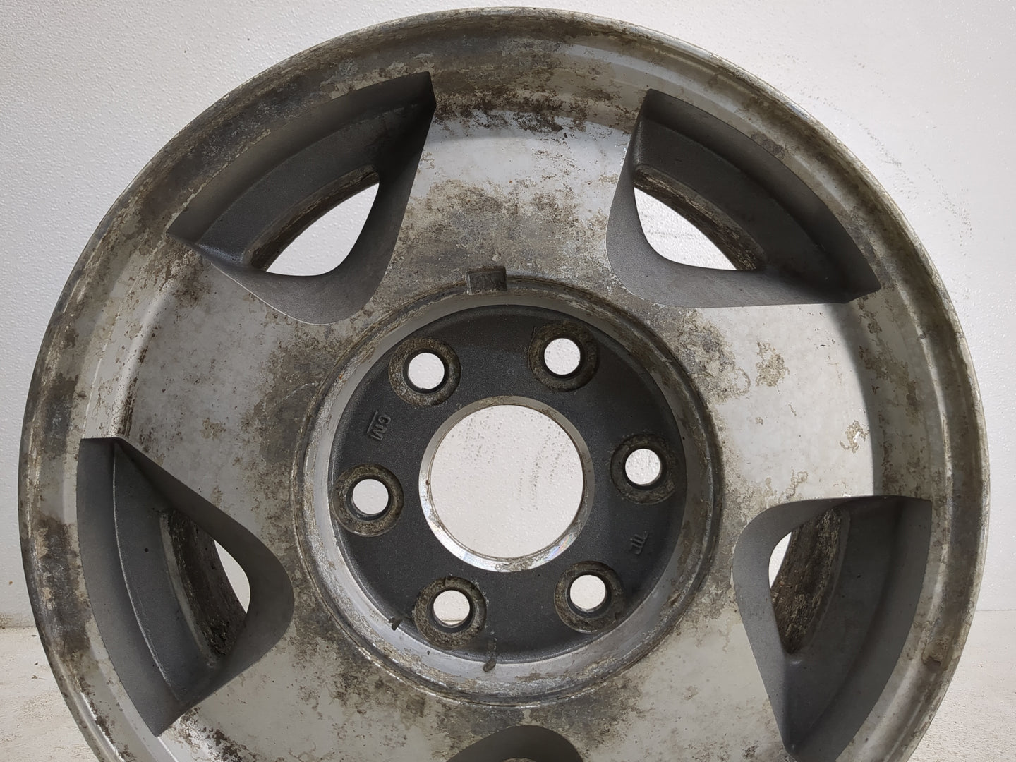 1992-1999 Gmc Yukon Oem Wheel Rim 1169010 - Oemusedautoparts1.com