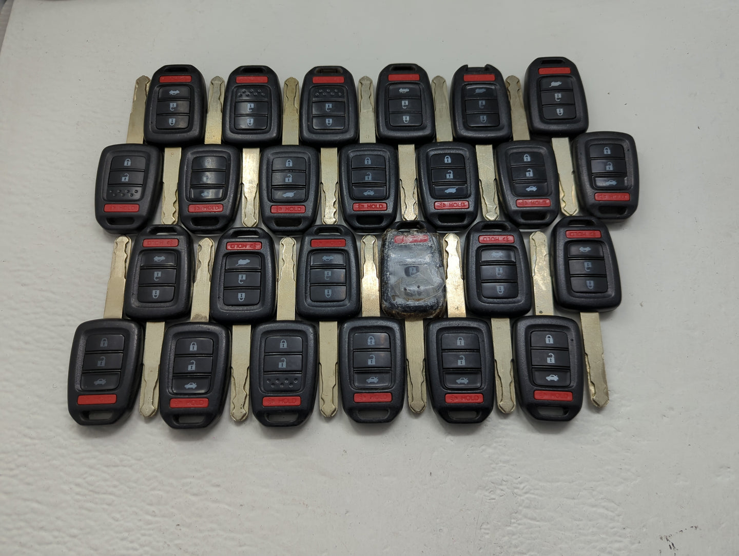 Lot of 25 Honda Keyless Entry Remote Fob MLBHLIK6-1T | MLBHLIK6-1TA - Oemusedautoparts1.com