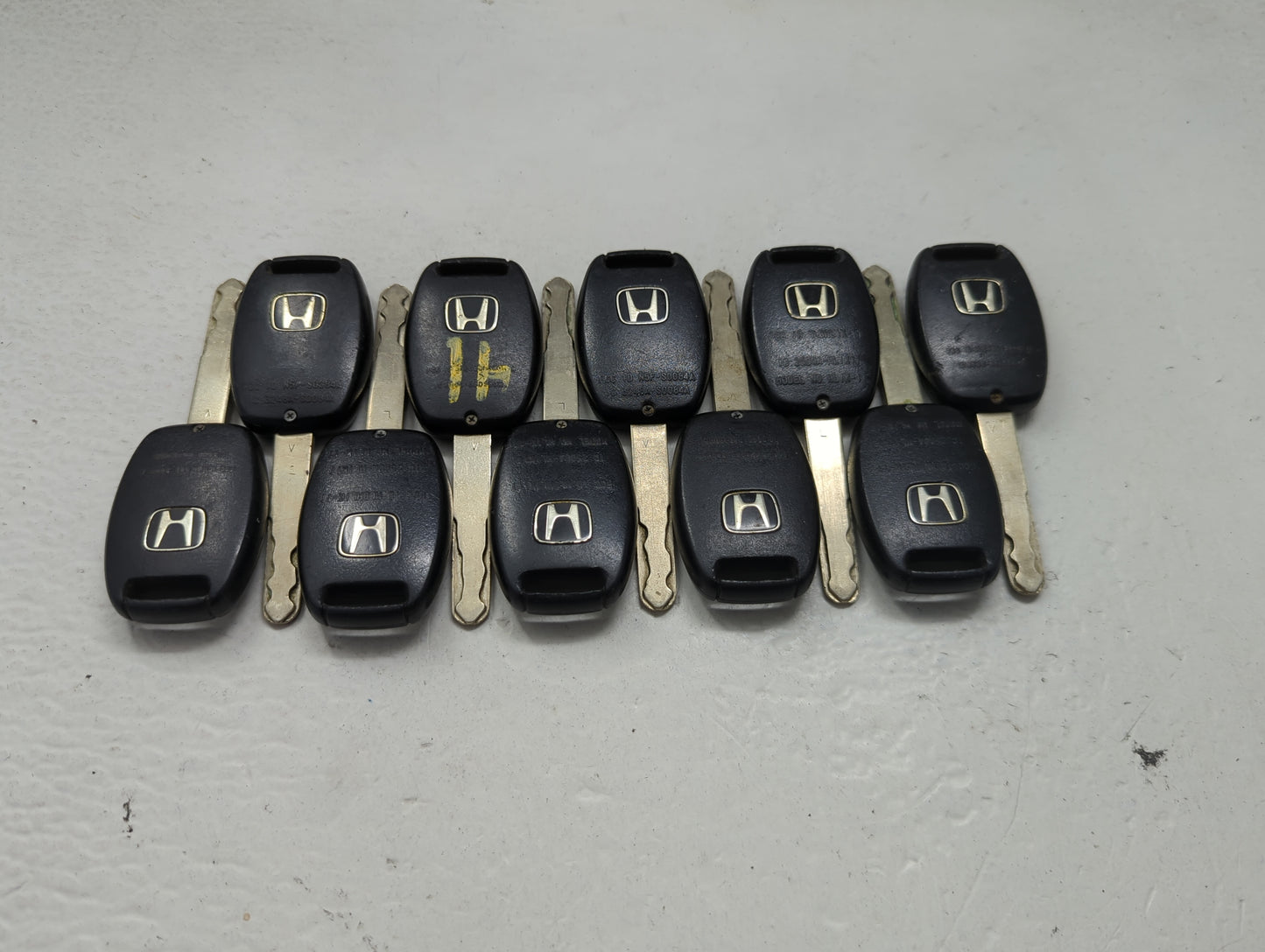 Lot of 10 Honda Keyless Entry Remote Fob MIXED FCC IDS 1475284 - Oemusedautoparts1.com