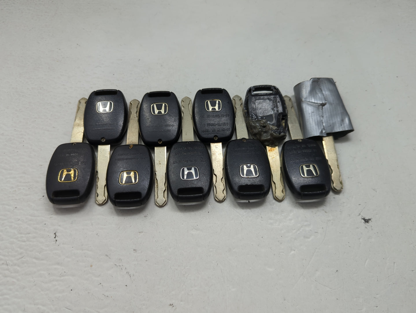 Lot of 10 Honda Keyless Entry Remote Fob MIXED FCC IDS 1475305 - Oemusedautoparts1.com