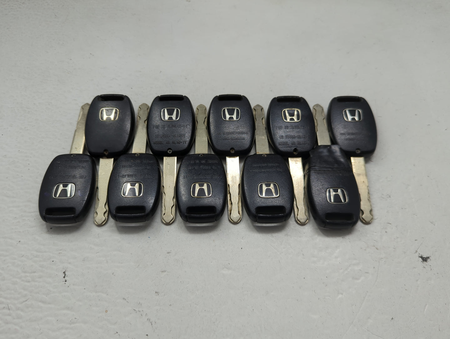Lot of 10 Honda Keyless Entry Remote Fob MIXED FCC IDS 1475332 - Oemusedautoparts1.com