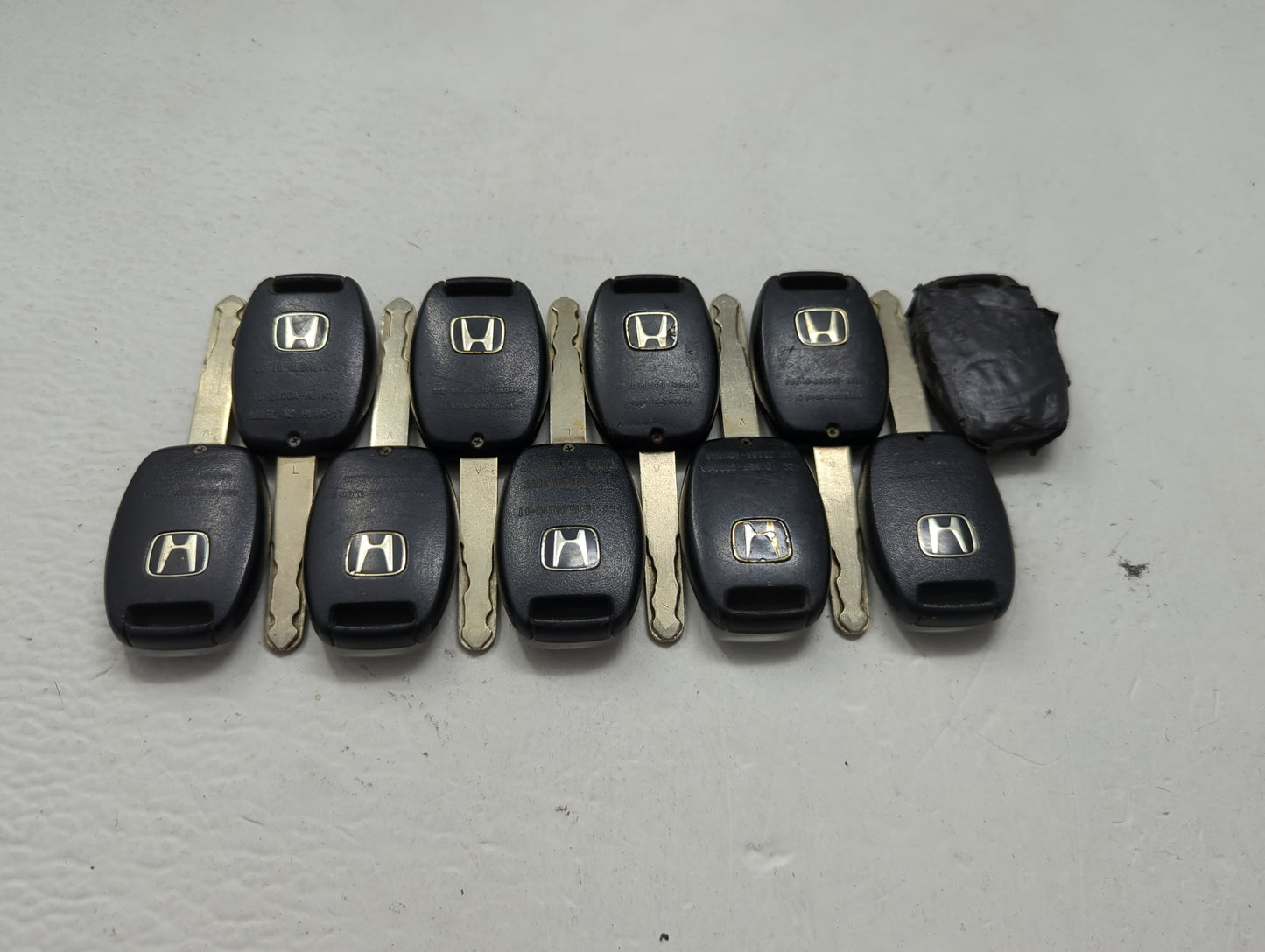 Lot of 10 Honda Keyless Entry Remote Fob MIXED FCC IDS 1475335 - Oemusedautoparts1.com