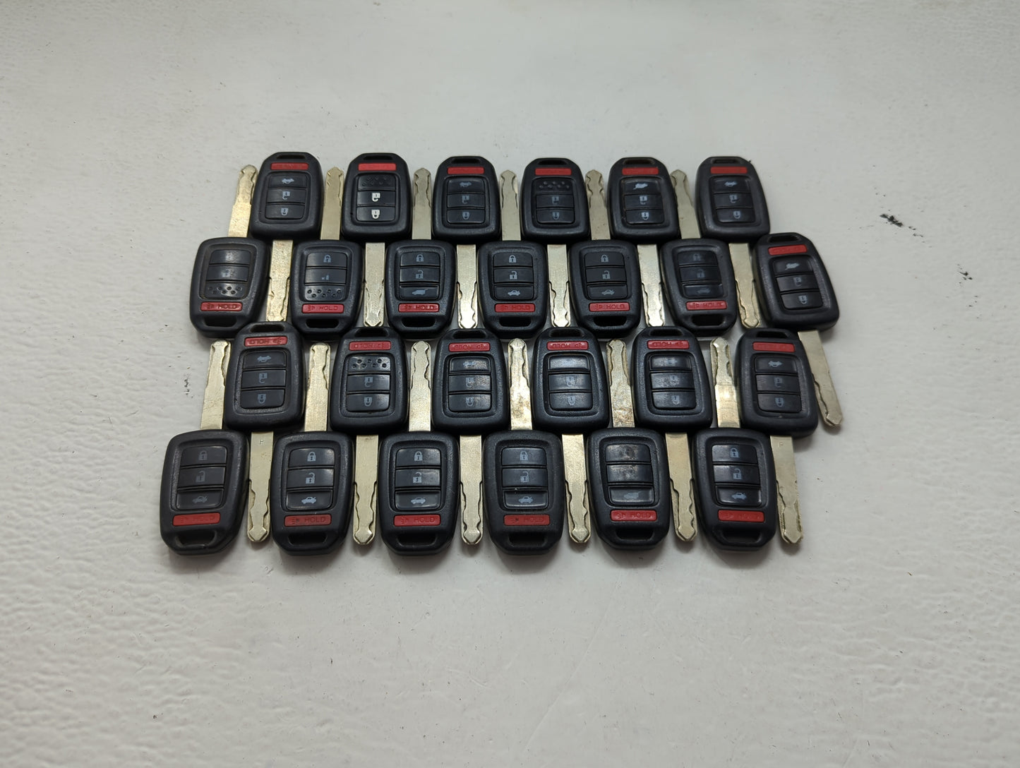 Lot of 25 Honda Keyless Entry Remote Fob MIXED FCC IDS 1476698 - Oemusedautoparts1.com