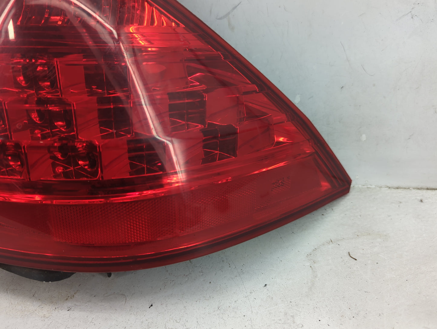 2006-2007 Honda Accord Tail Light Assembly Driver Left OEM Fits Fits 2006 2007 OEM Used Auto Parts - Oemusedautoparts1.com