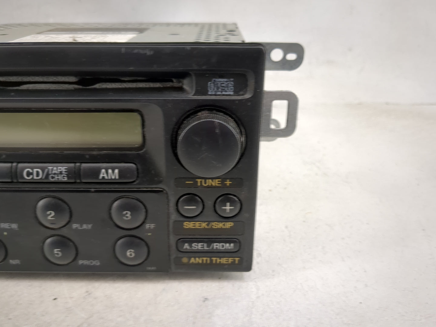 1998-2000 Honda Accord Radio AM FM Cd Player Receiver Replacement Fits Fits 1998 1999 2000 2001 2002 2003 2004 OEM Used Auto