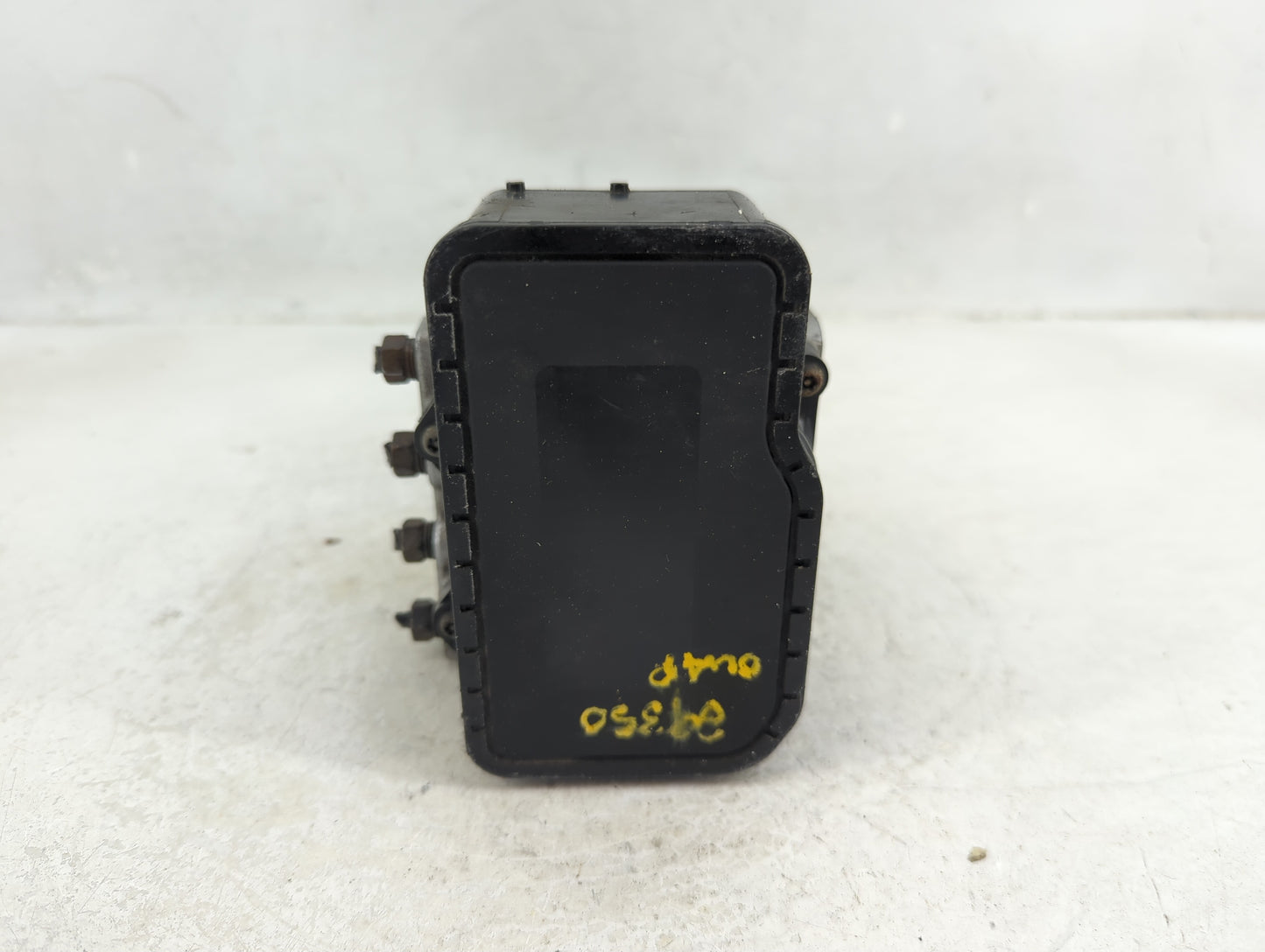 2005-2007 Honda Accord ABS Pump Control Module Replacement Fits Fits 2005 2006 2007 OEM Used Auto Parts - Oemusedautoparts1.