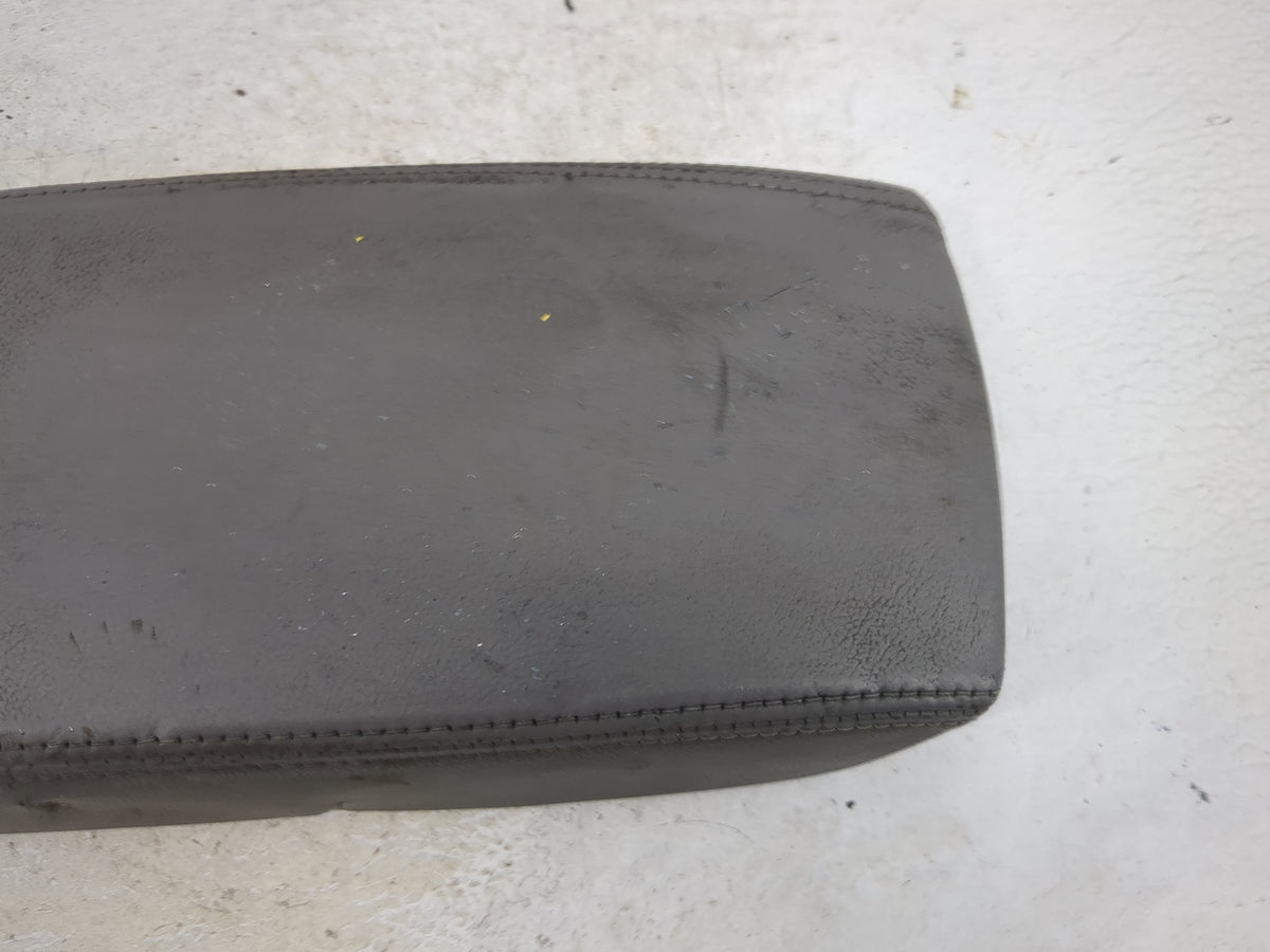 1998-2002 Honda Accord Center Console Armrest Cover Lid Fits Fits 1998 1999 2000 2001 2002 OEM Used Auto Parts - Oemusedauto