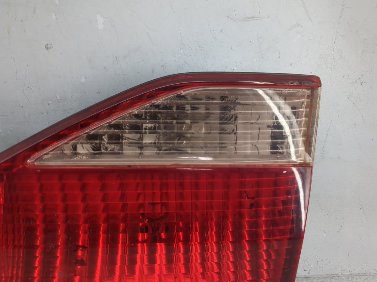 1998-2000 Honda Accord Passenger Right Side Deck Lid Mounted Tail Light 5032744 - Oemusedautoparts1.com