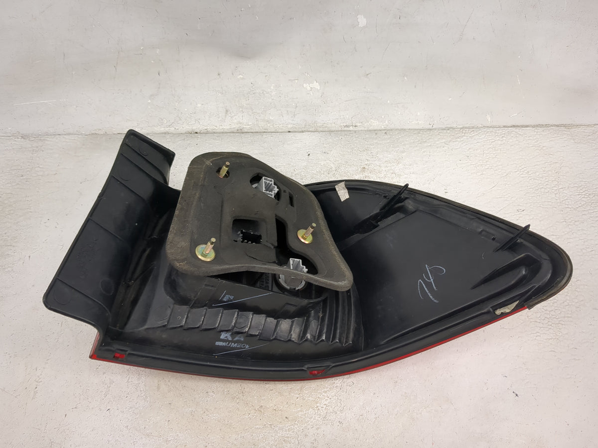 0 Honda Accord Tail Light Assembly Passenger Right OEM Fits OEM Used Auto Parts - Oemusedautoparts1.com