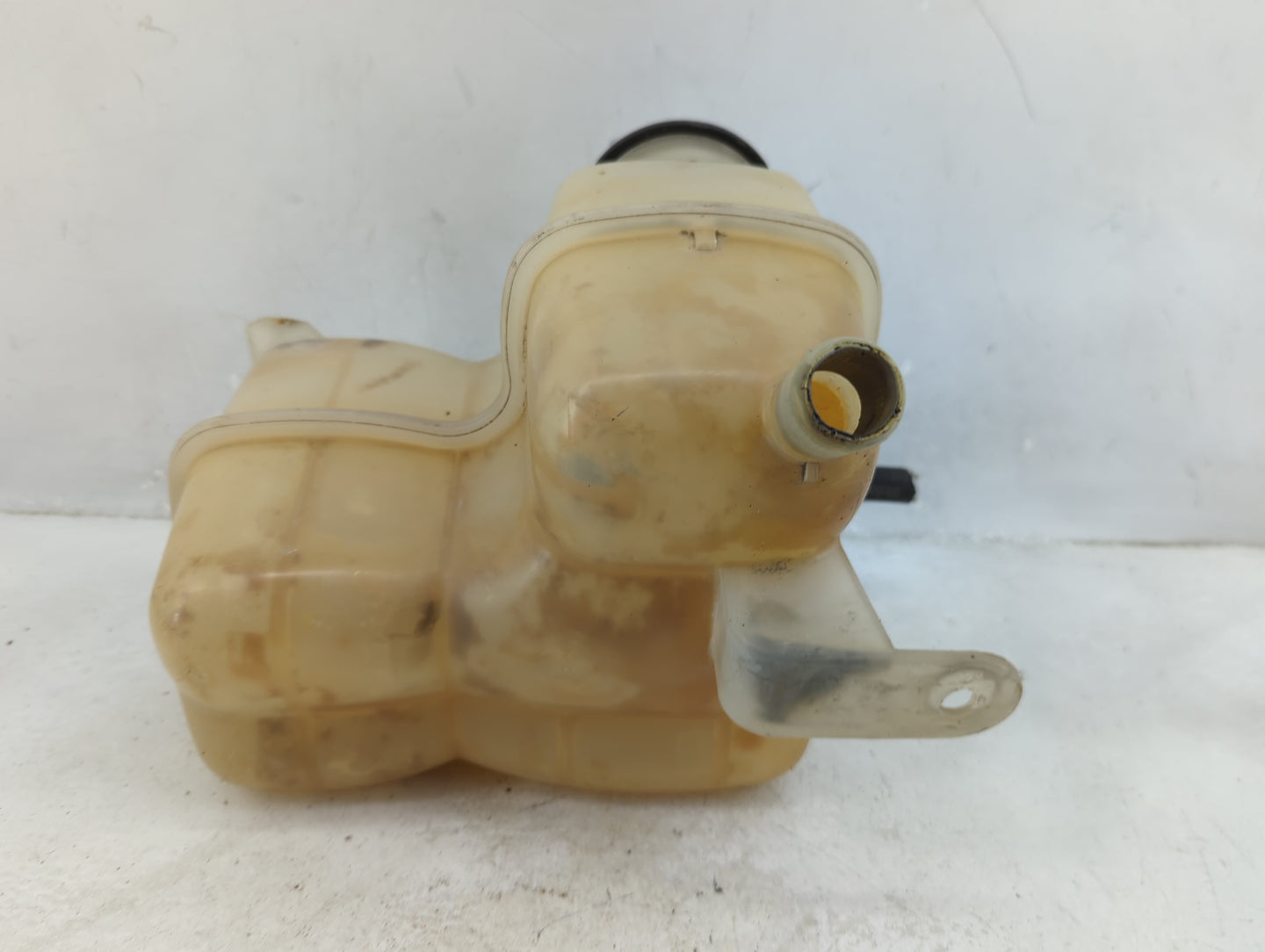 2003-2007 Honda Accord Windshield Washer Fluid Reservoir Bottle Oem - Oemusedautoparts1.com