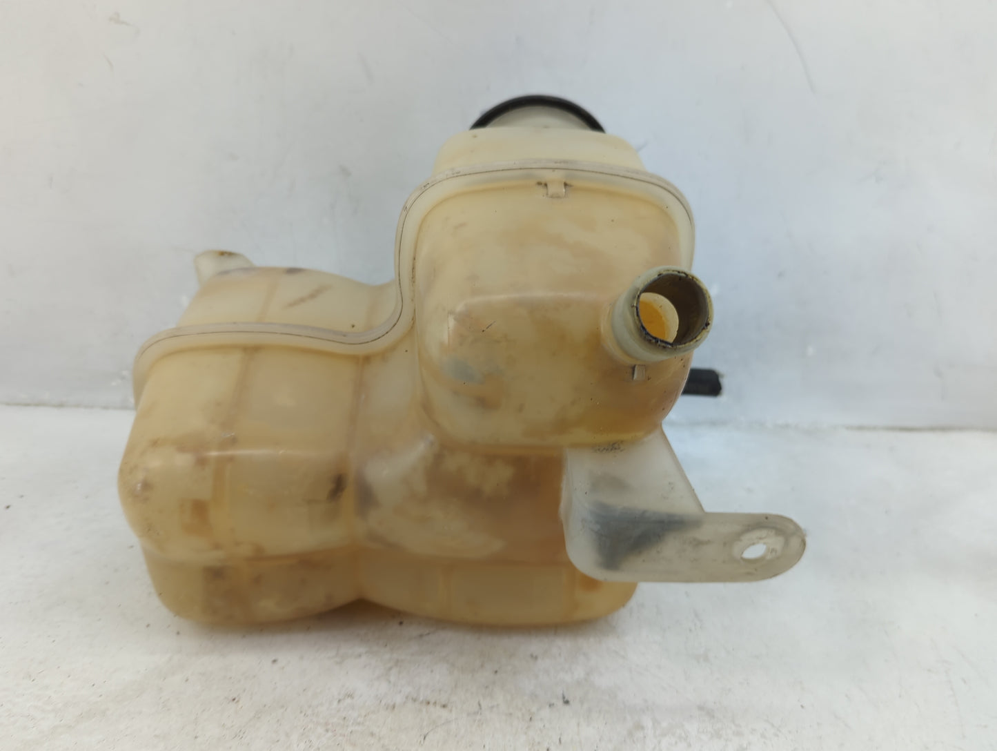 2003-2007 Honda Accord Windshield Washer Fluid Reservoir Bottle Oem - Oemusedautoparts1.com