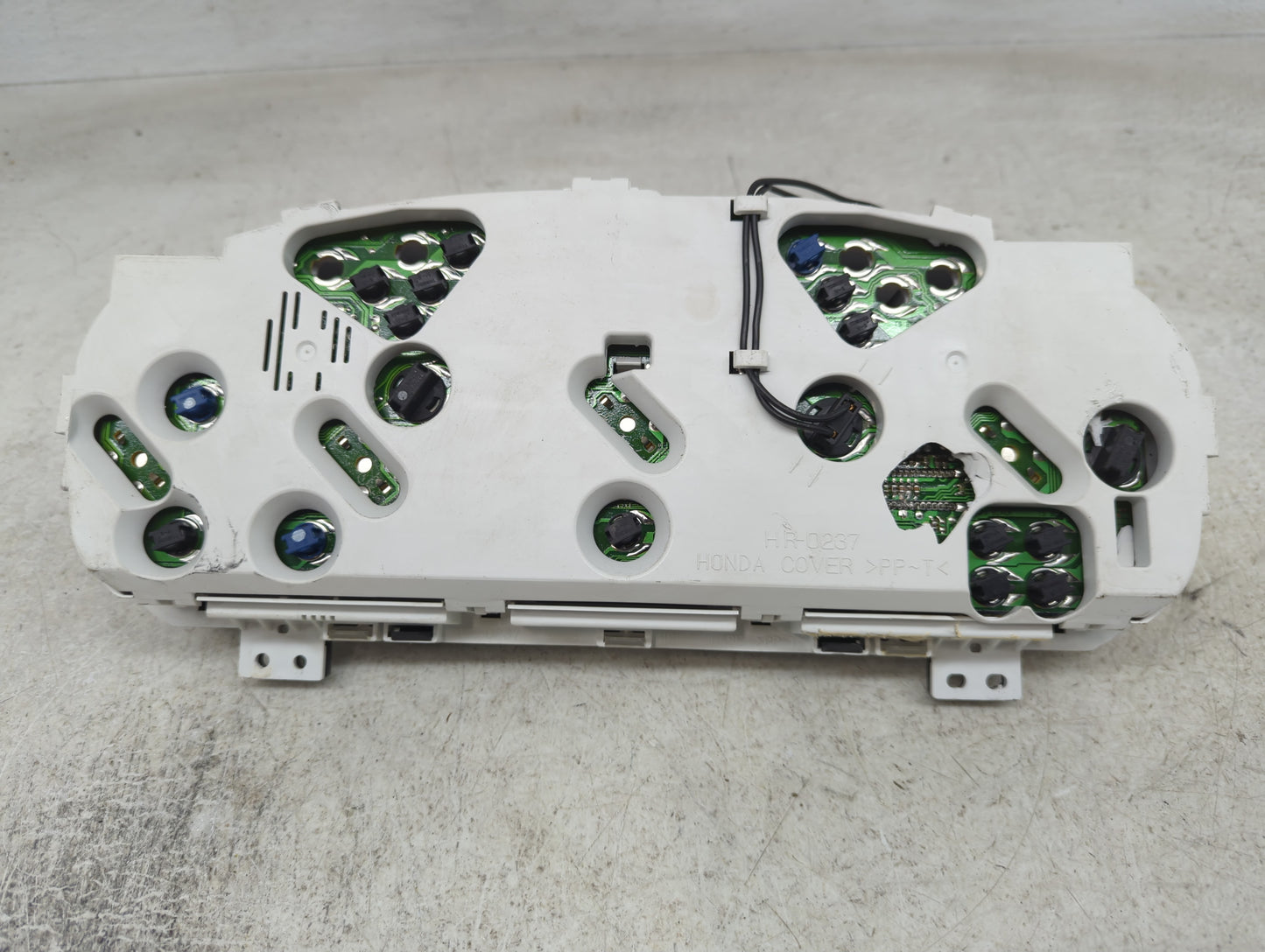 1998-1999 Honda Accord Instrument Cluster Speedometer Gauges Fits Fits 1998 1999 OEM Used Auto Parts - Oemusedautoparts1.com