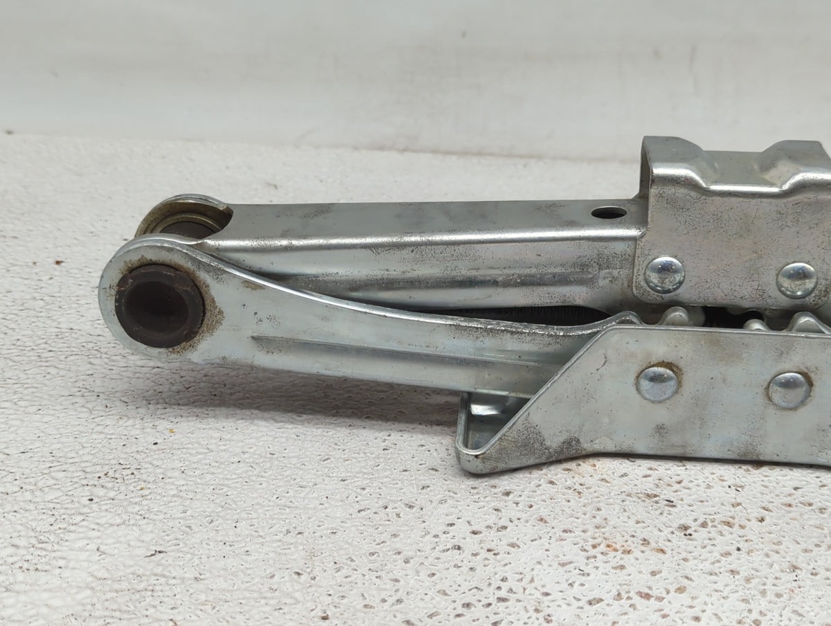 2008 Honda Accord Spare Scissor Car Jack - Oemusedautoparts1.com